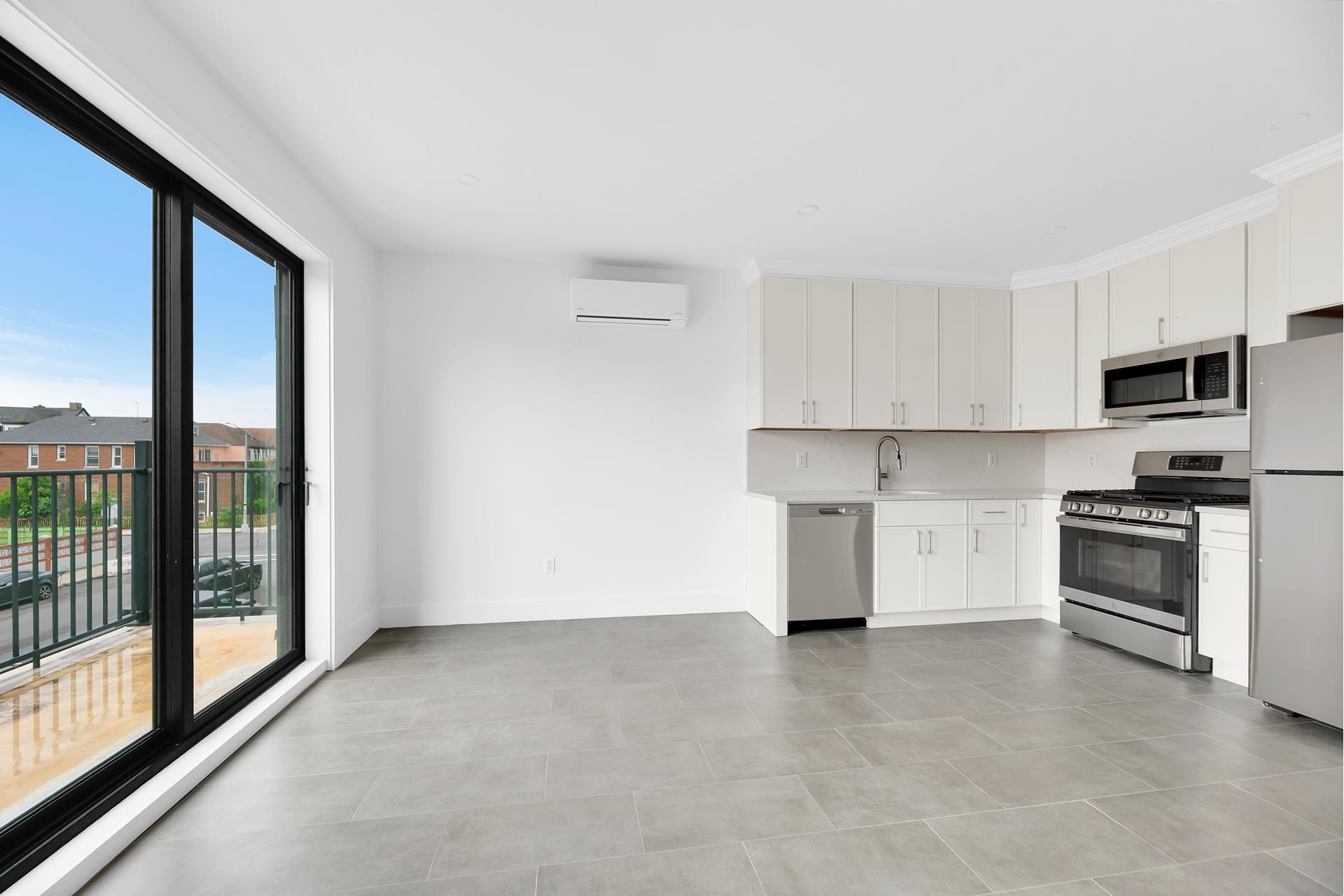 #10 photo, 3749 NEPTUNE Avenue, ブルックリン区 Seagate , NY 11224