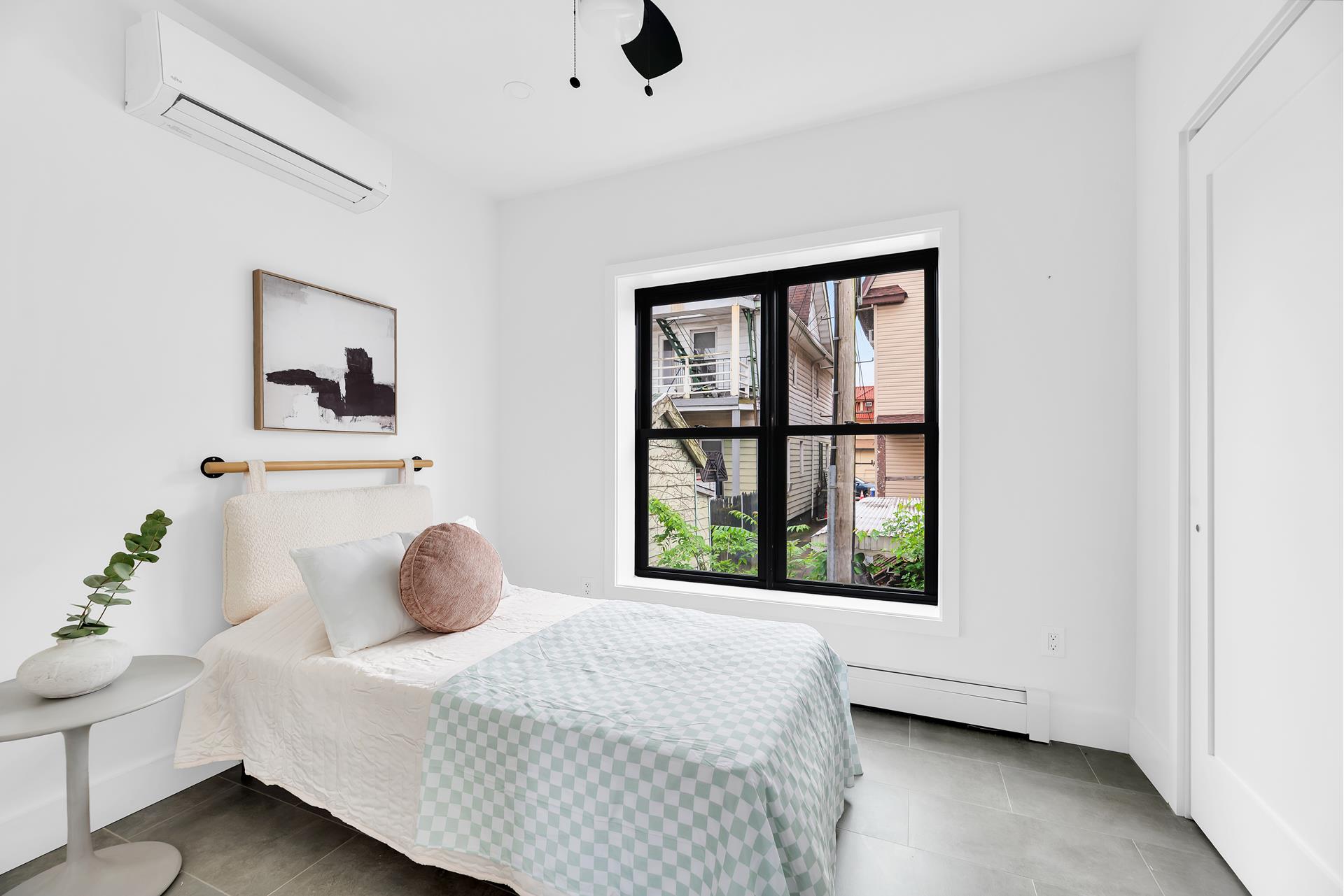 #8 photo, 3749 NEPTUNE Avenue, ブルックリン区 Seagate , NY 11224