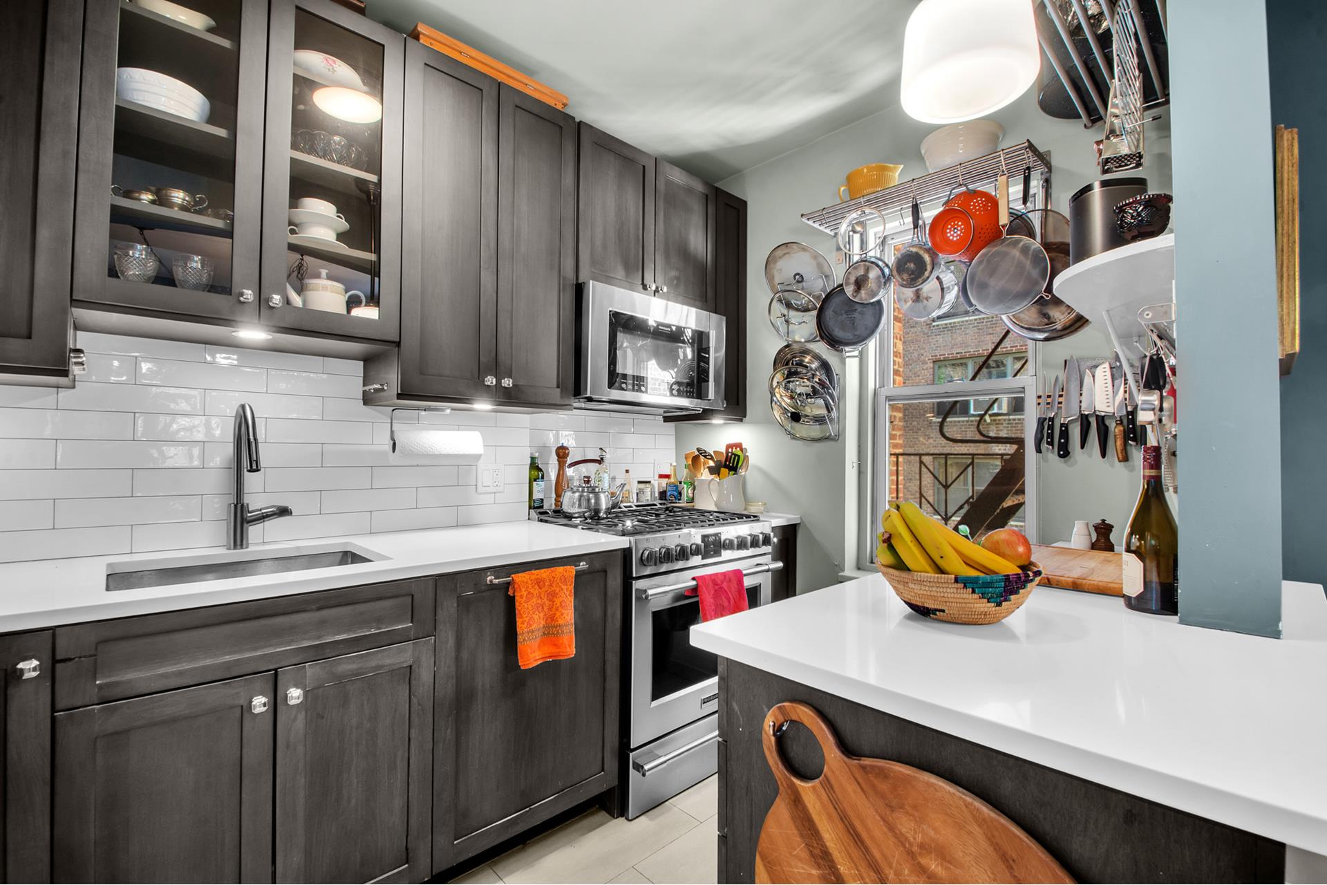 #5 photo, 520 E 90TH Street, Yorkville , NY 10128