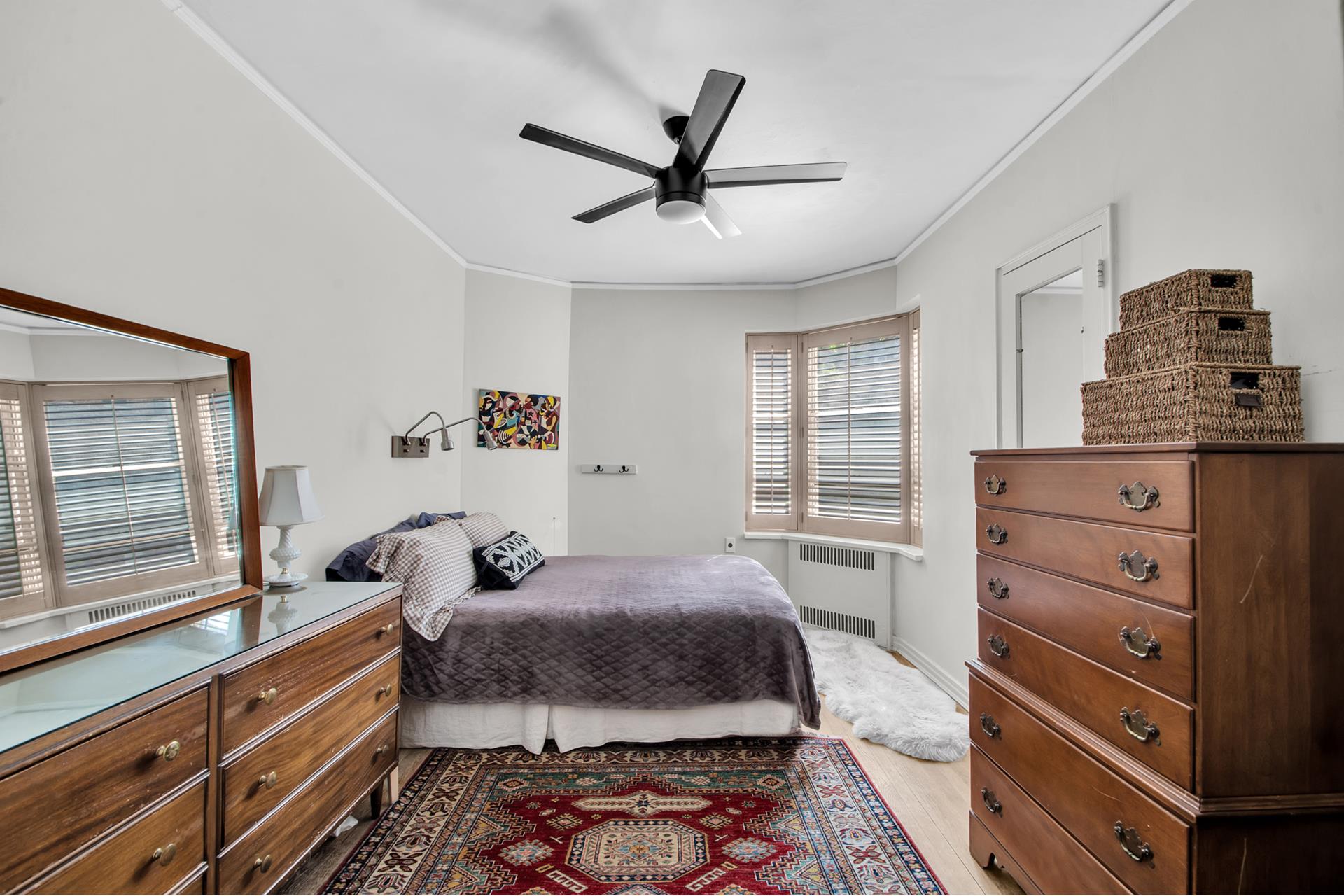 #9 photo, 520 E 90TH Street, Yorkville , NY 10128