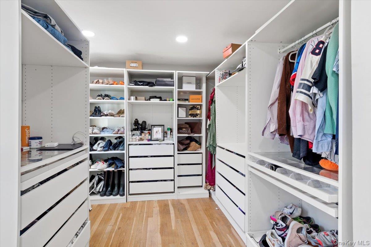 #17 photo, 610 Farm To Market Road, Brewster , NY 10509