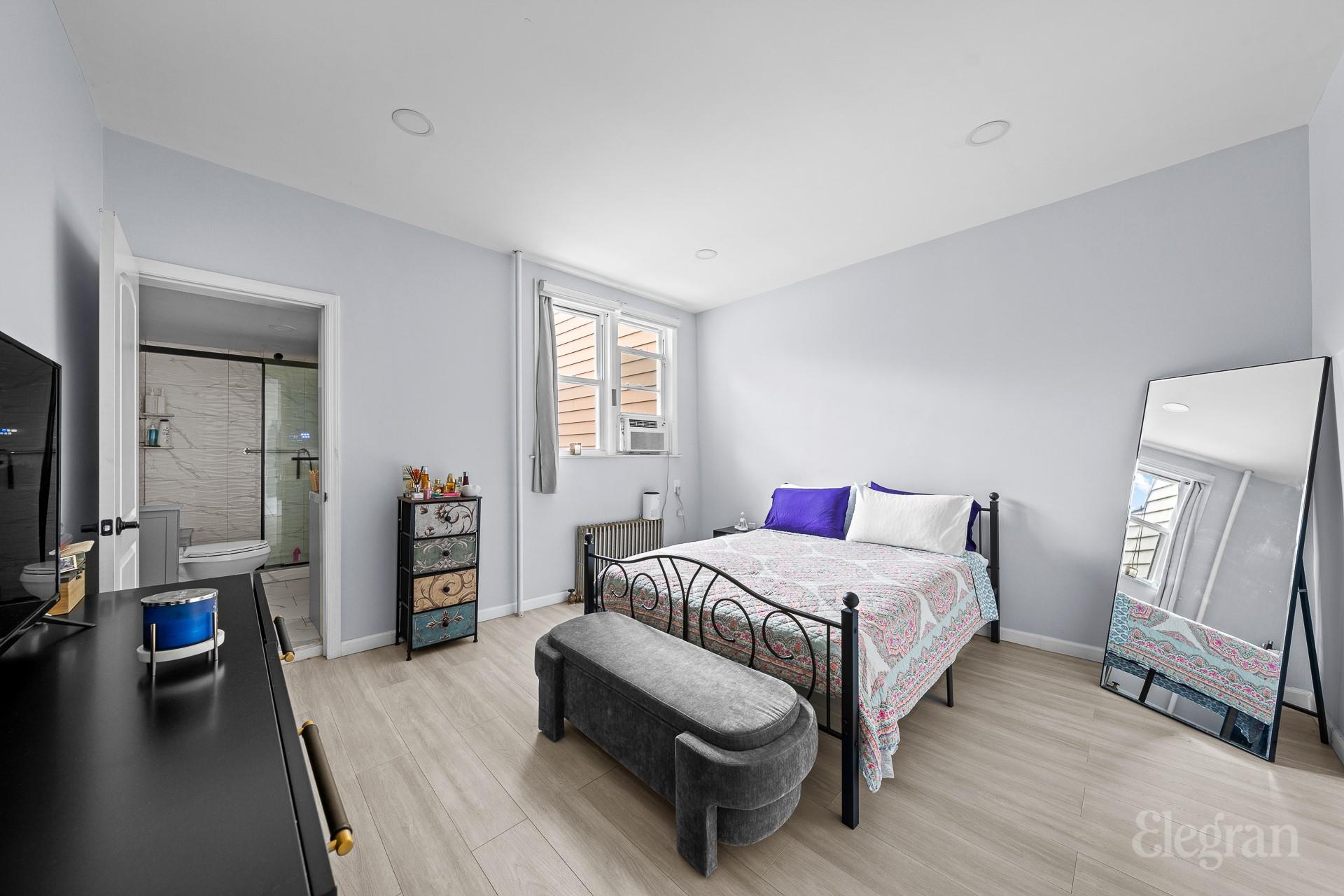 #5 photo, 6089 54th Street, Maspeth , NY 11378