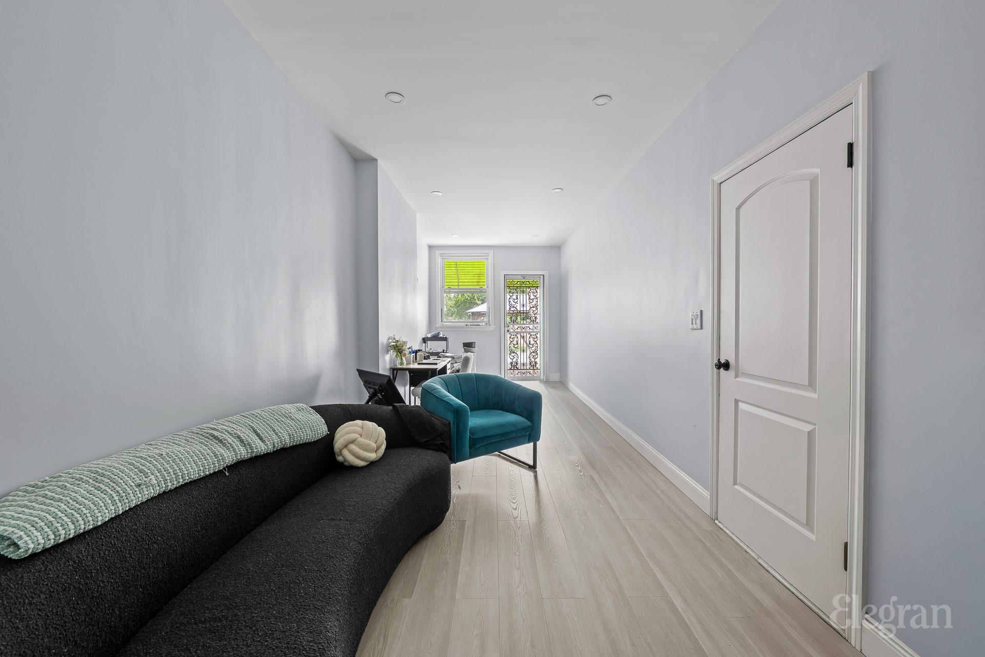 #6 photo, 6089 54th Street, Maspeth , NY 11378