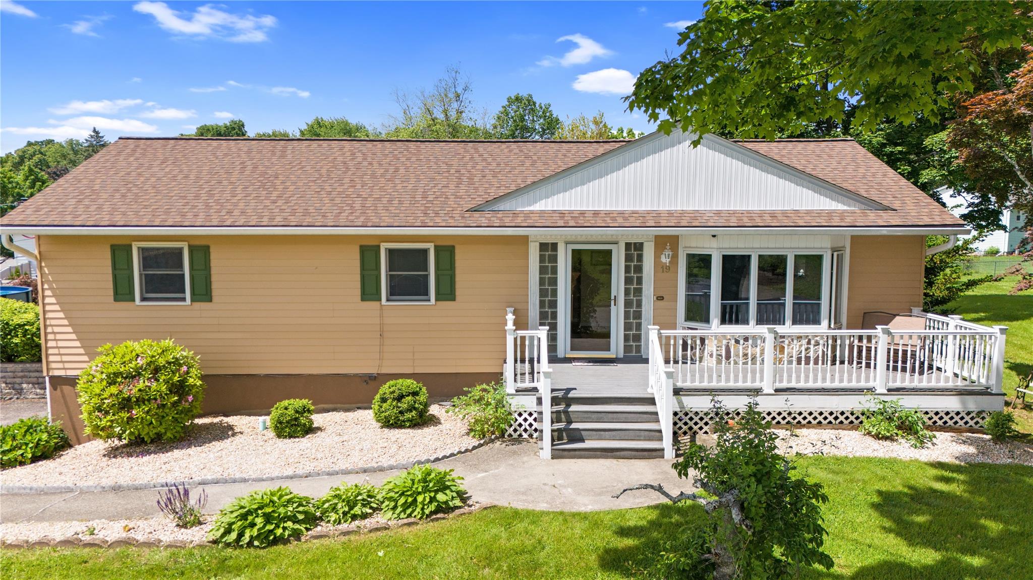 #1 photo, 19 Coach Lane, Newburgh , NY 12550