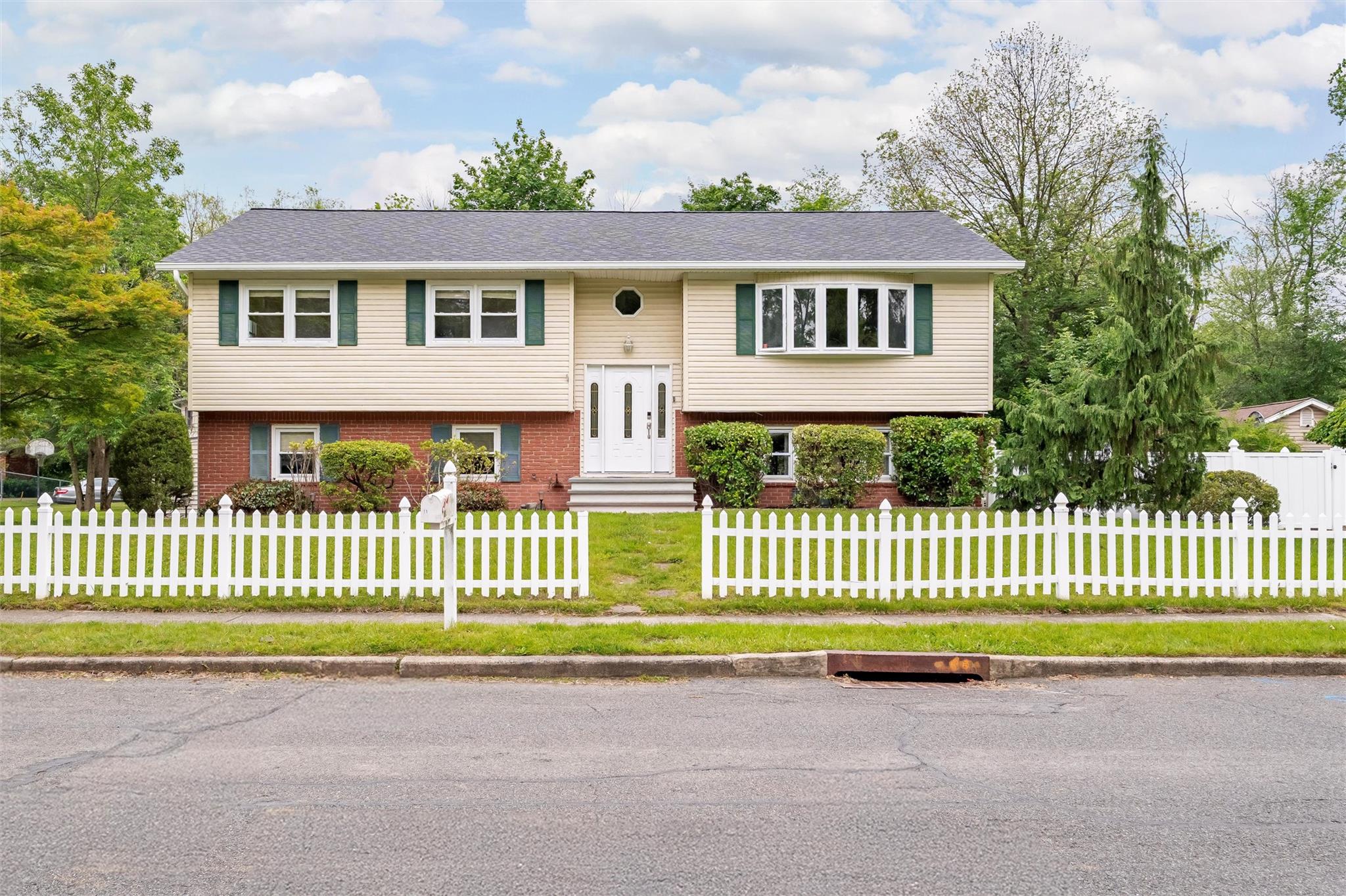 #1 photo, 11 Norge Avenue, Nanuet , NY 10954