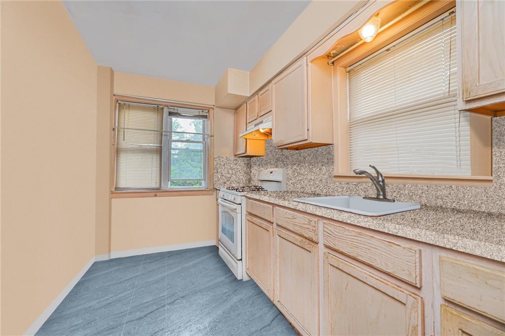 #3 photo, 132-01 100th Street, Ozone Park , NY 11417