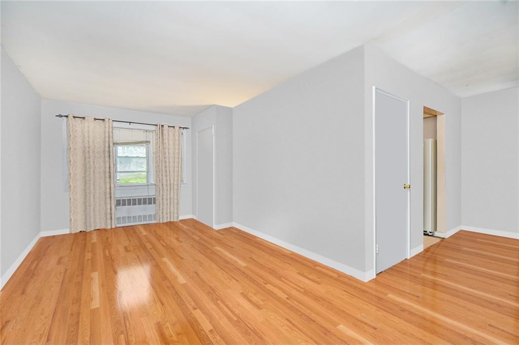 #6 photo, 132-01 100th Street, Ozone Park , NY 11417