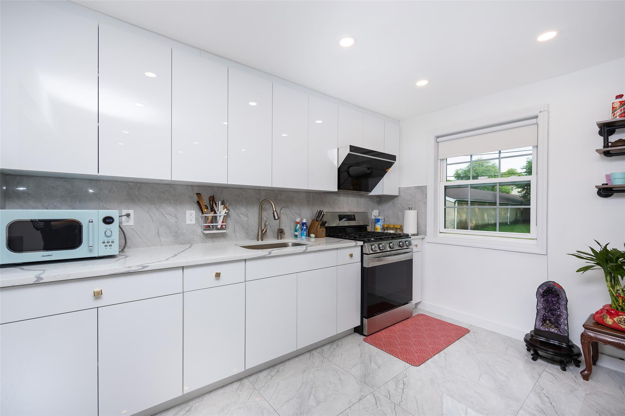 #12 photo, 223-36 65th Avenue, クイーンズ区 Bayside , NY 11364