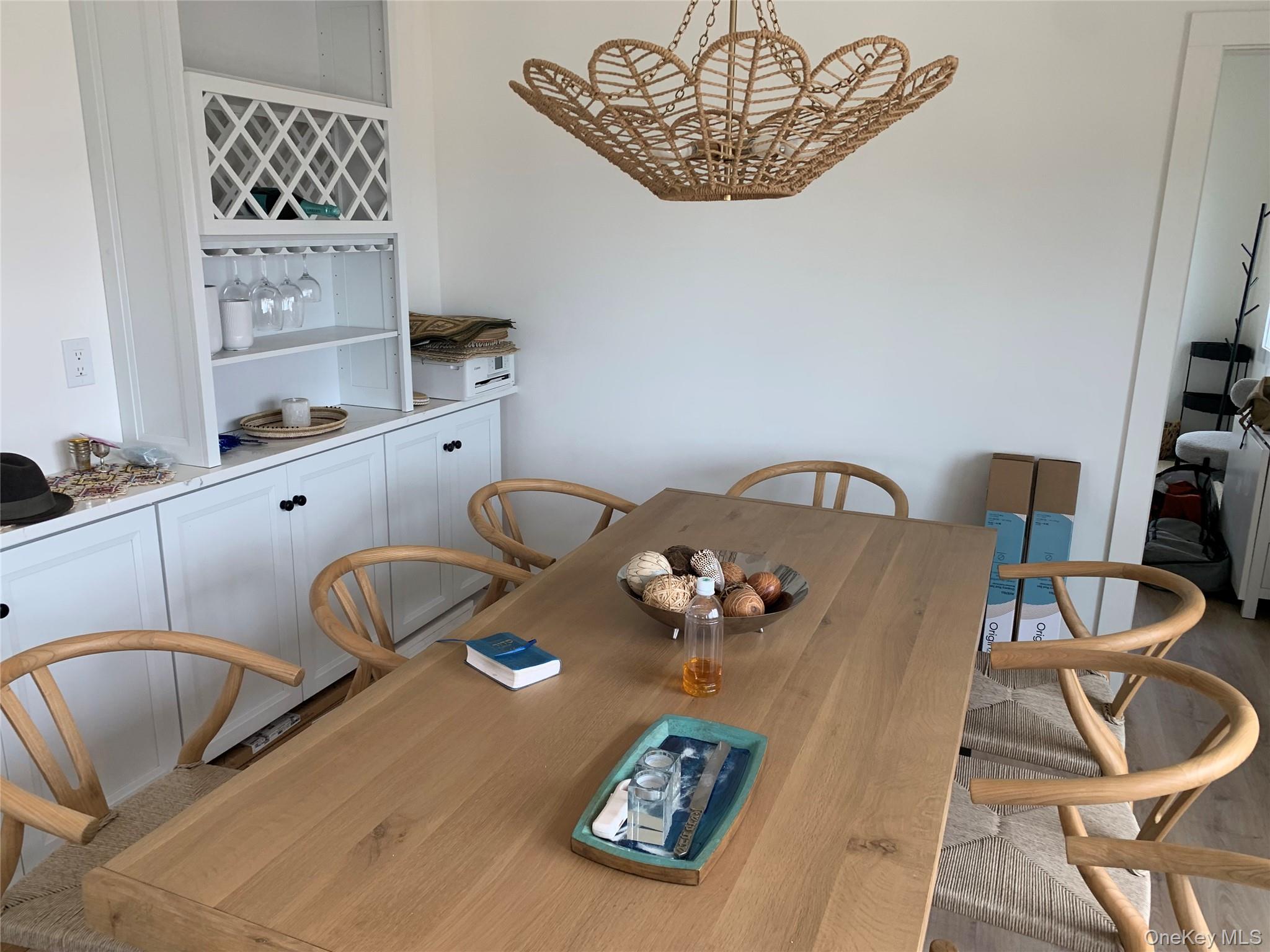 #5 photo, 7 Atlantic Avenue, Seaview , NY 11770