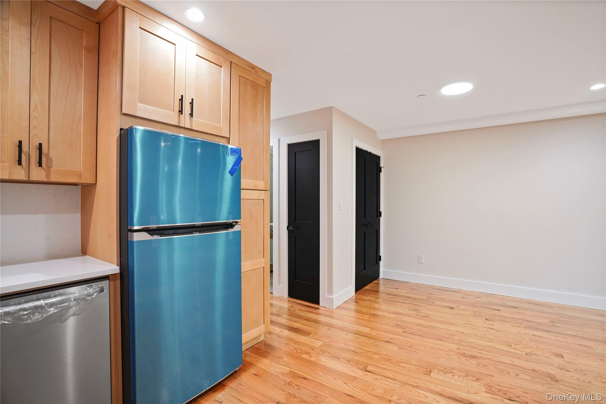 #12 photo, 6014 Menahan Street, クイーンズ区 Ridgewood , NY 11385