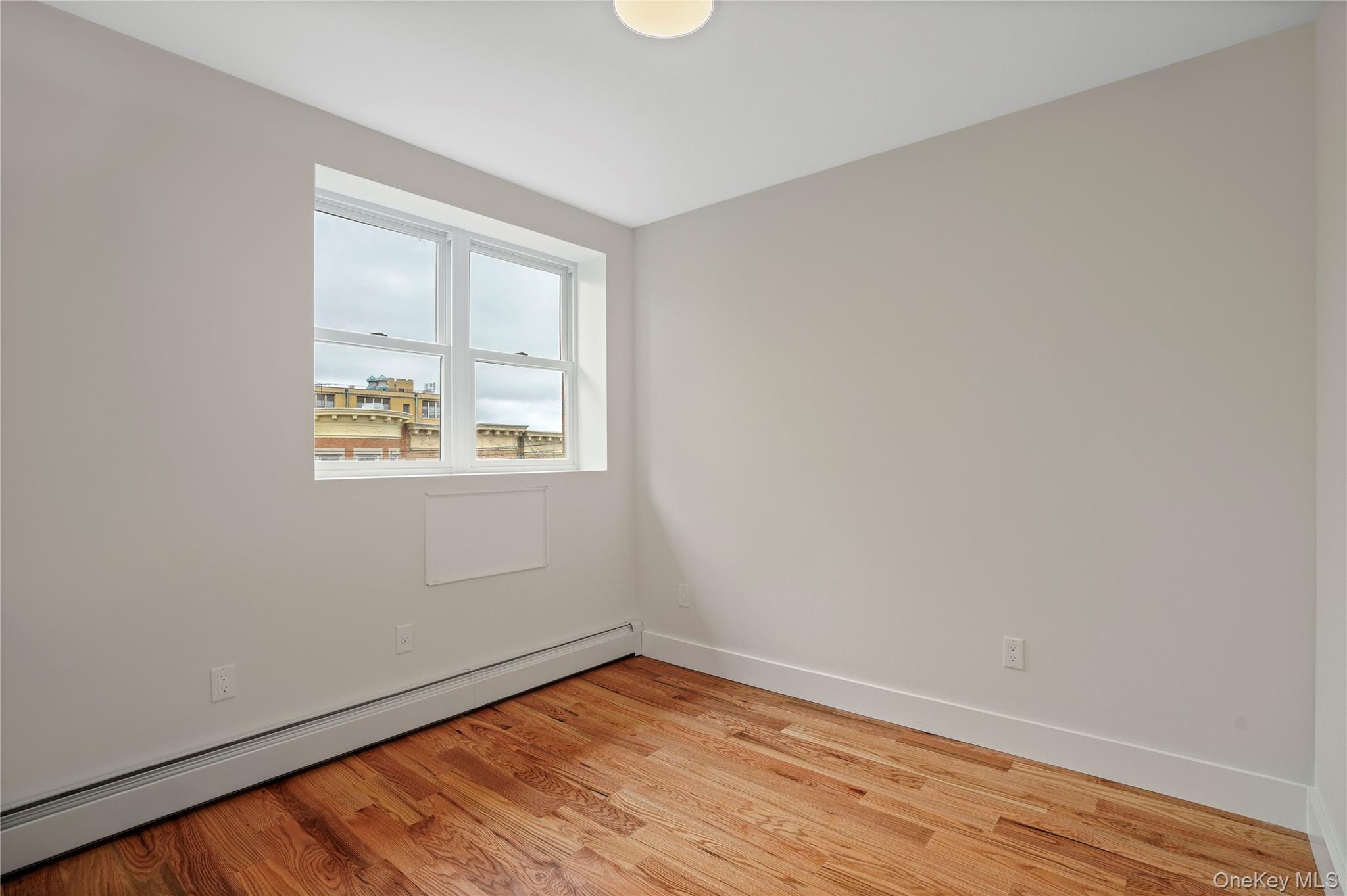 #15 photo, 6014 Menahan Street, クイーンズ区 Ridgewood , NY 11385