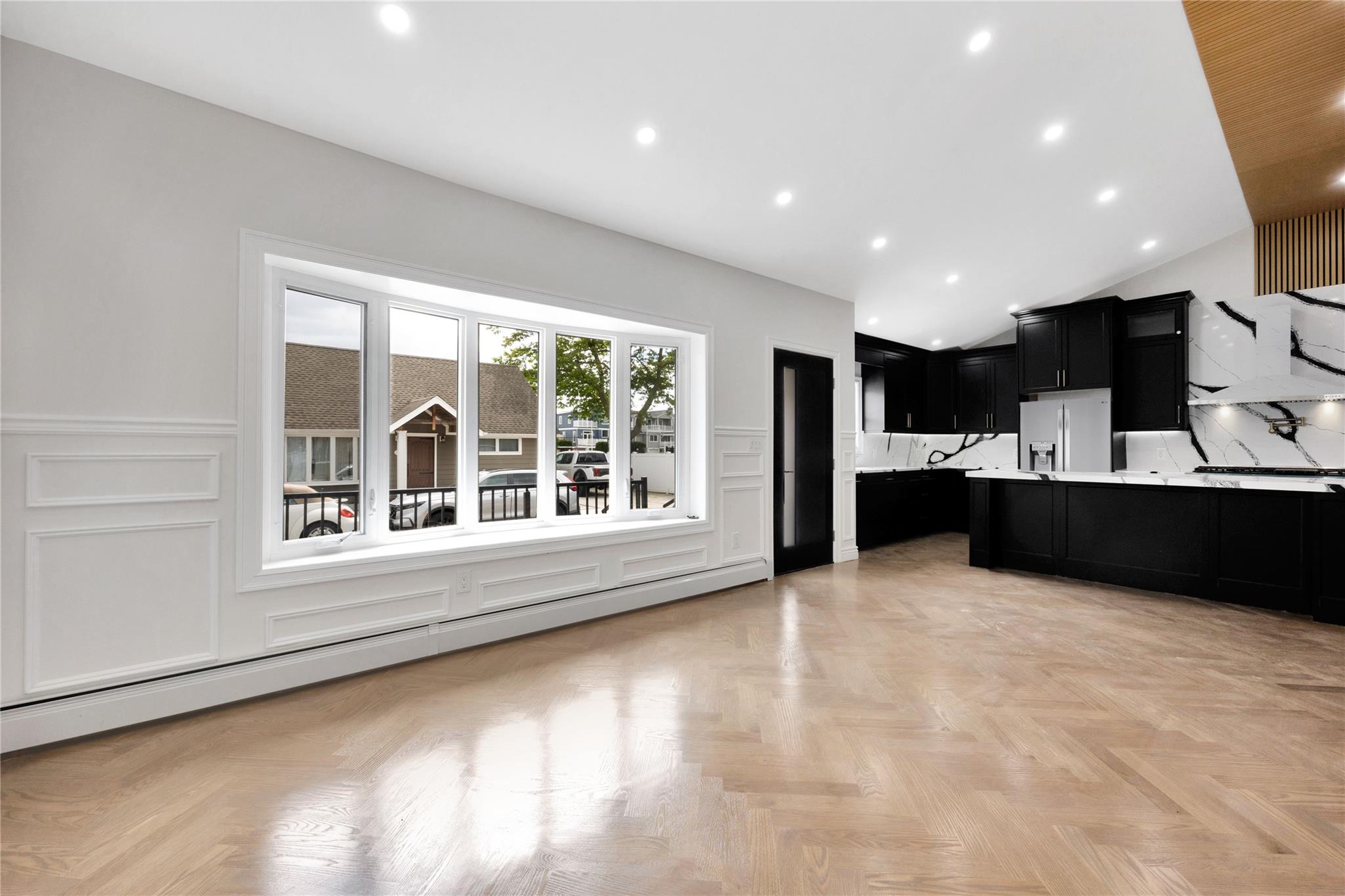 #5 photo, 23 VINTON Street, ナッソー郡 Long Beach , NY 11561