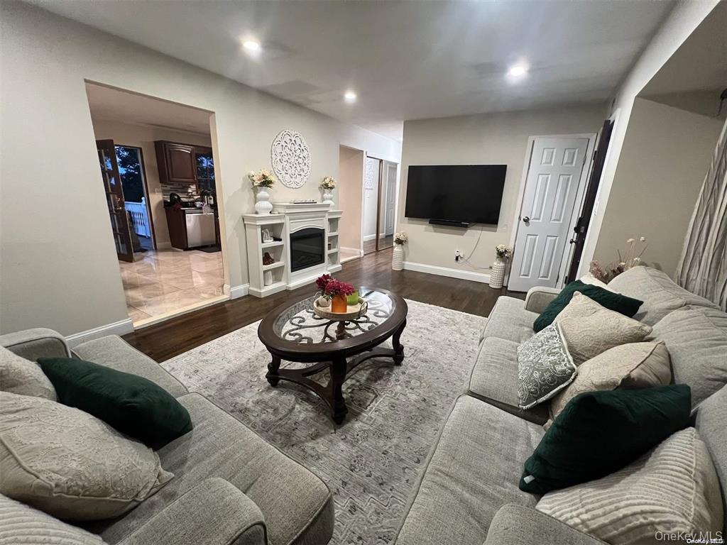 #6 photo, 46 Oceanview Avenue, サフォーク郡 Farmingville , NY 11738