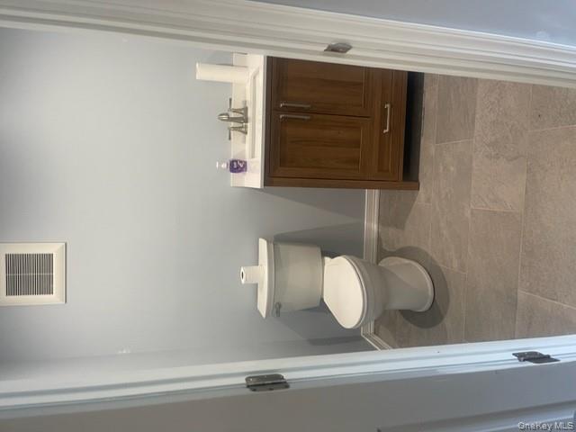 #9 photo, 750 Fort Salonga Road, サフォーク郡 Northport , NY 11768