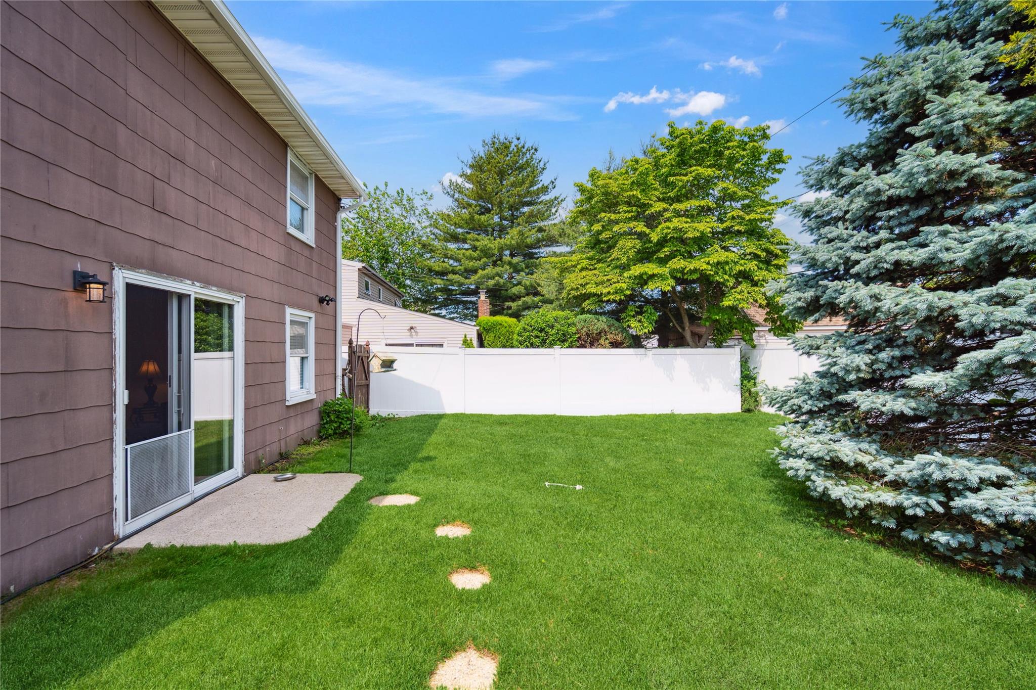 #20 photo, 7 Anchor Lane, 长岛 Levittown , NY 11756