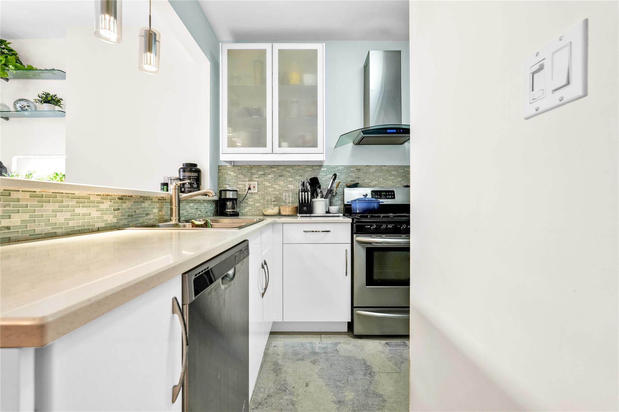 #2 photo, 4720 42nd Street, 皇后區 Sunnyside , NY 11104