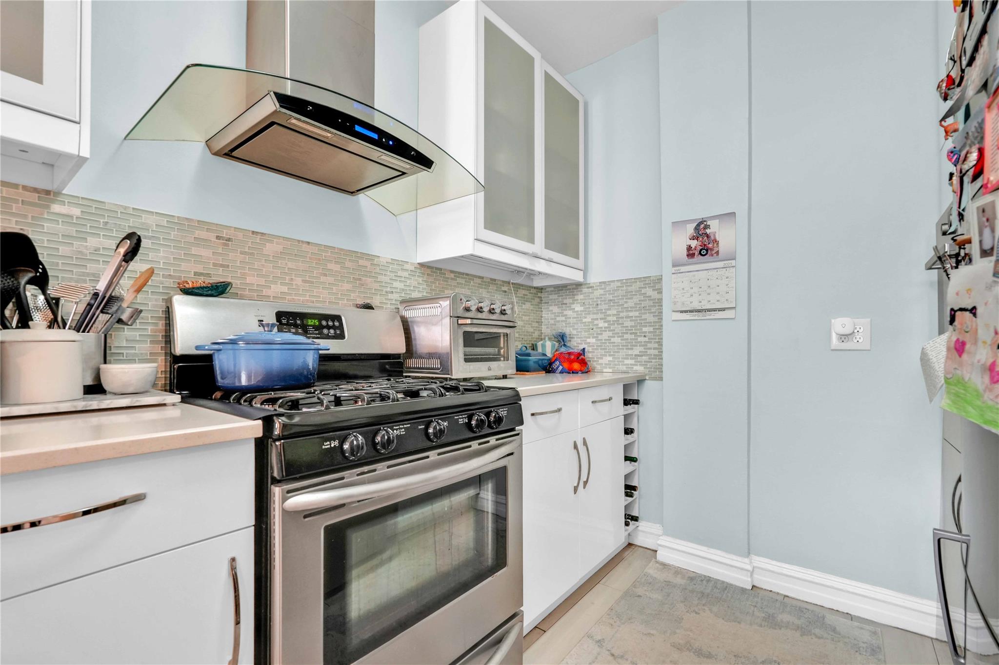 #3 photo, 4720 42nd Street, 皇后區 Sunnyside , NY 11104