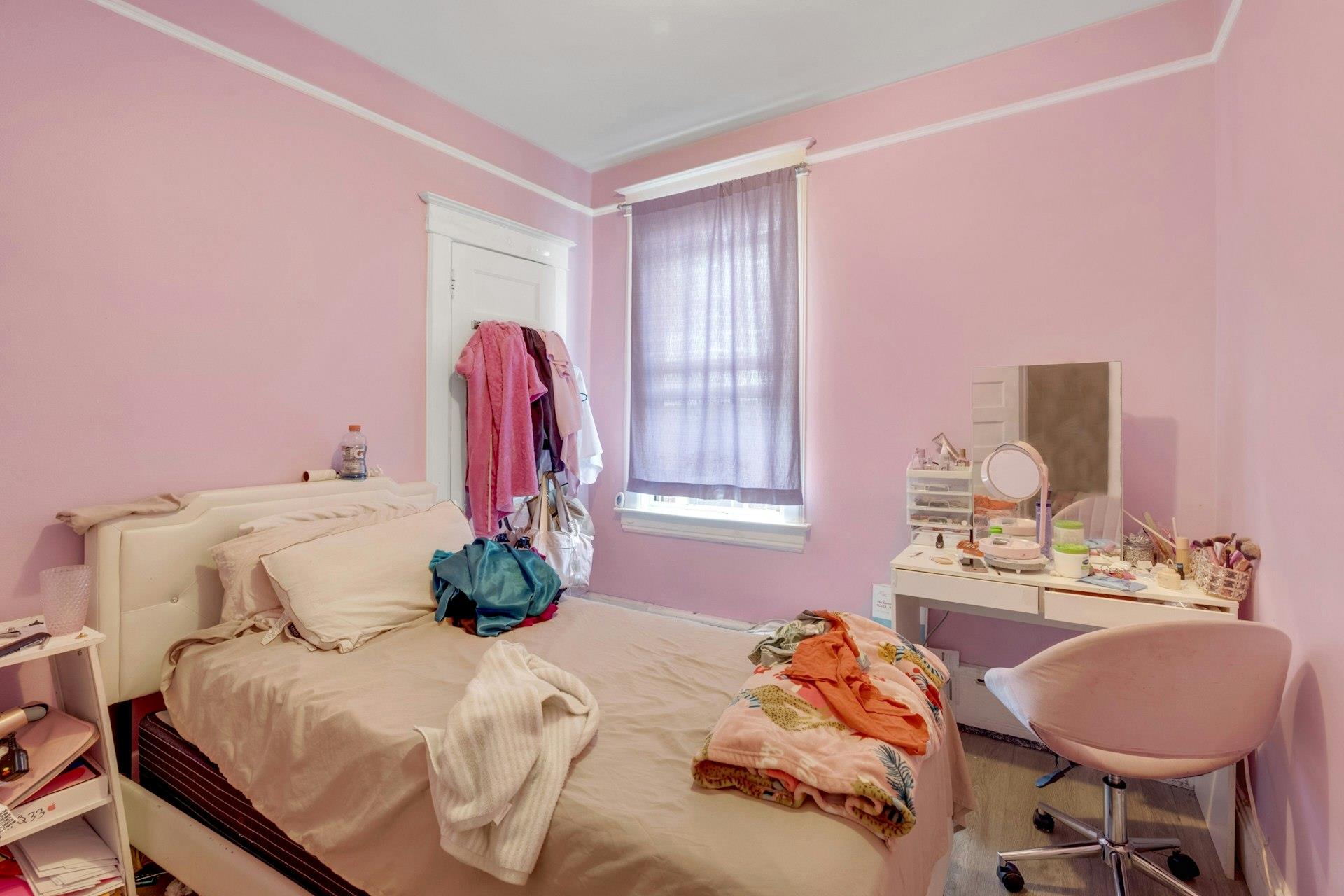 #14 photo, 20 Locust Hill Avenue, Yonkers , NY 10701