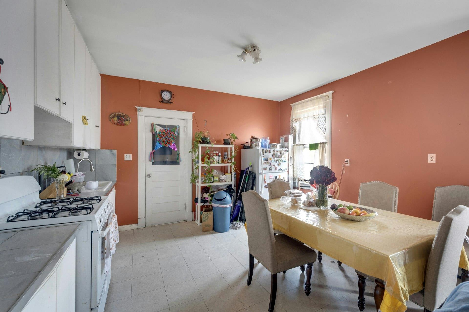 #9 photo, 20 Locust Hill Avenue, Yonkers , NY 10701