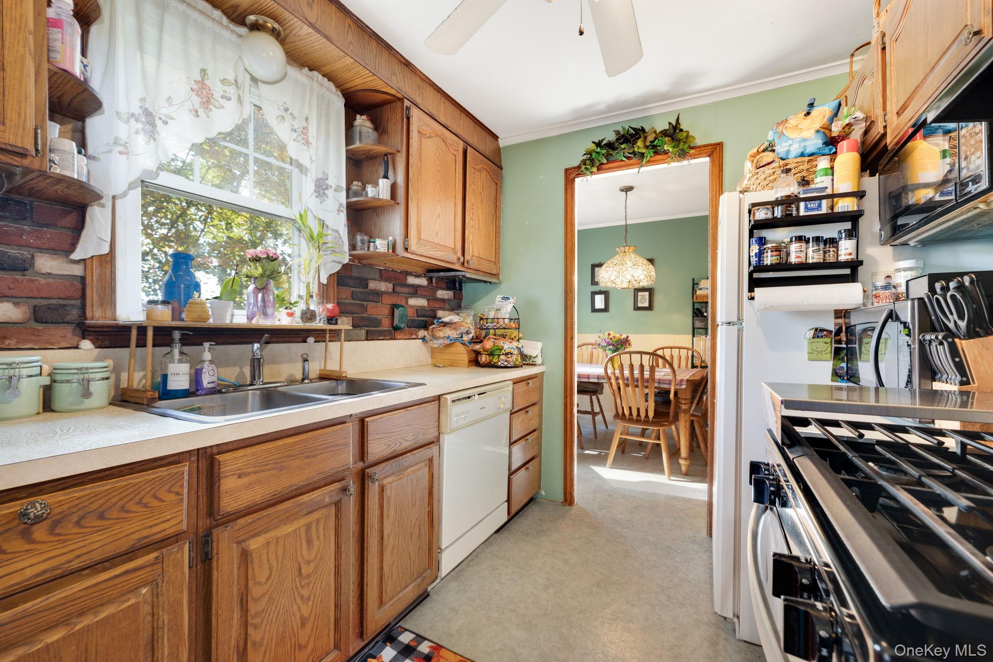 #6 photo, 23 Grandview Drive, Mahopac , NY 10541