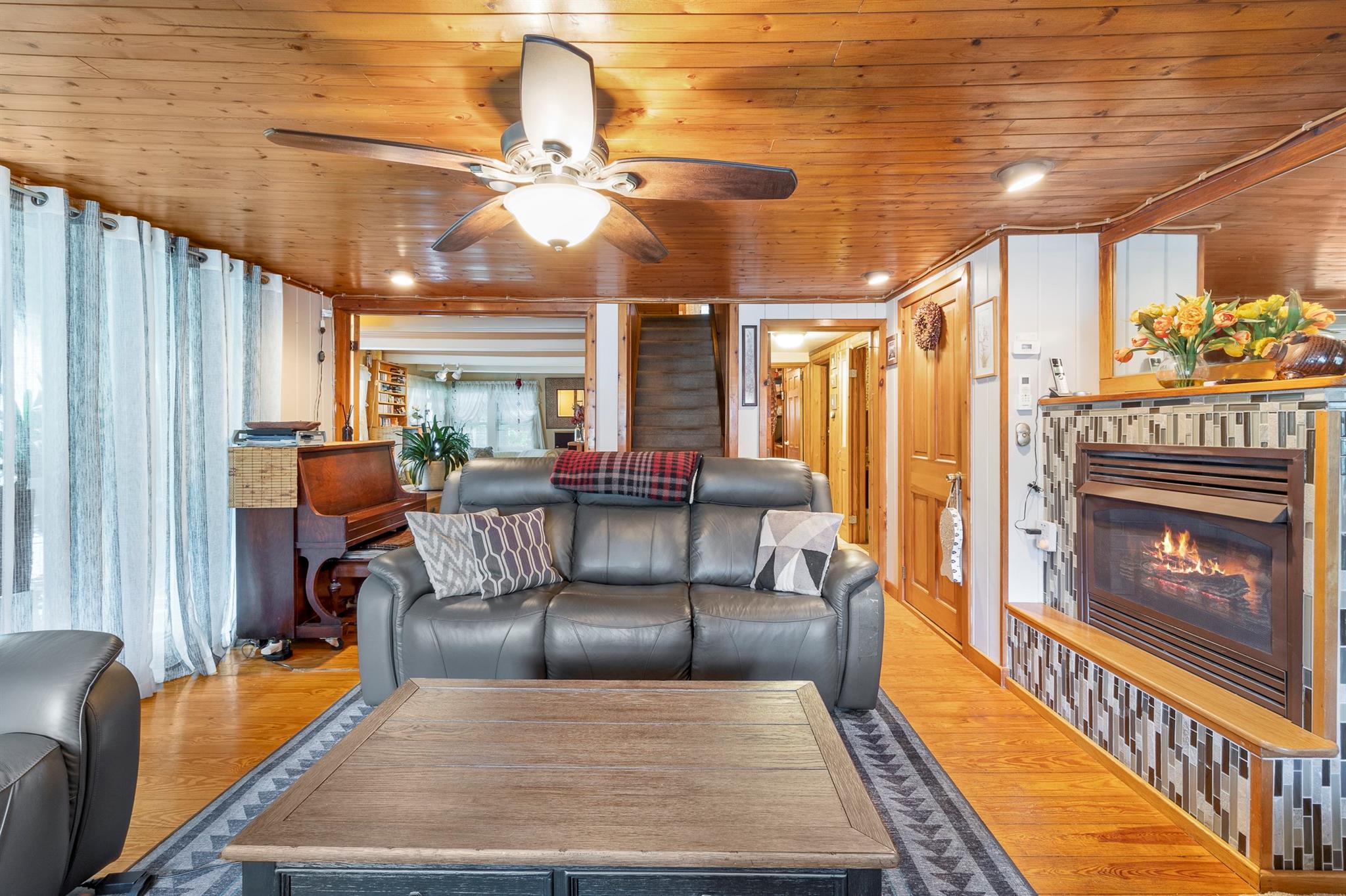 #12 photo, 589-595 Plank Road, Phoenicia , NY 12464