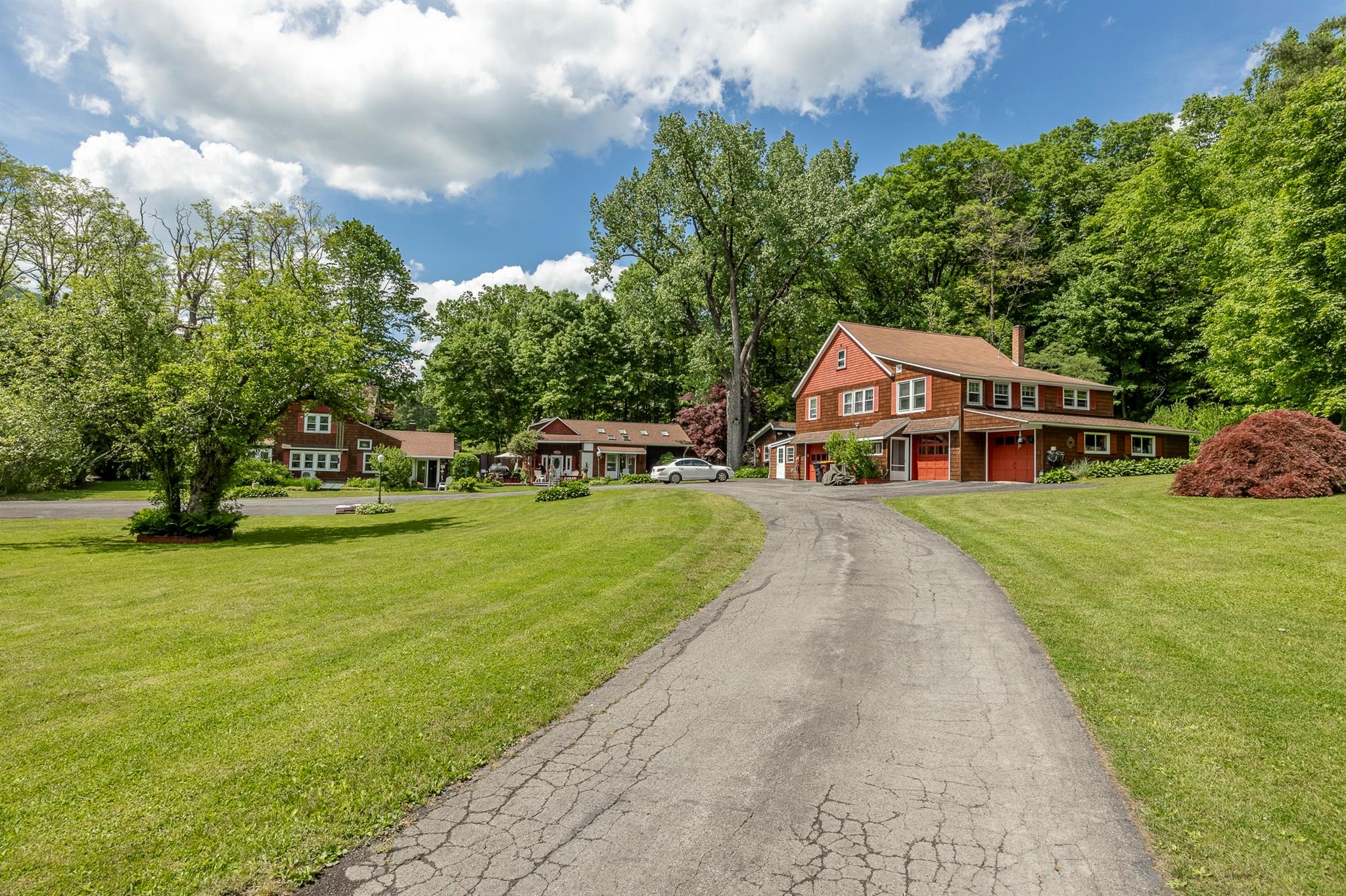 #4 photo, 589-595 Plank Road, Phoenicia , NY 12464