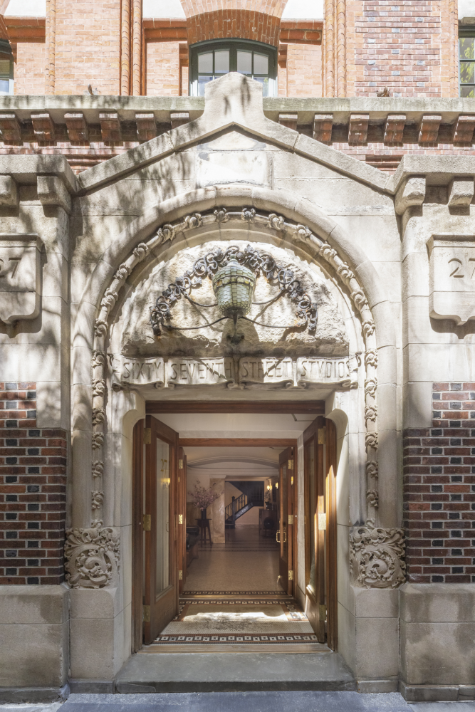 #15 photo, 27 W 67TH Street, マンハッタン Lincoln Square , NY 10023