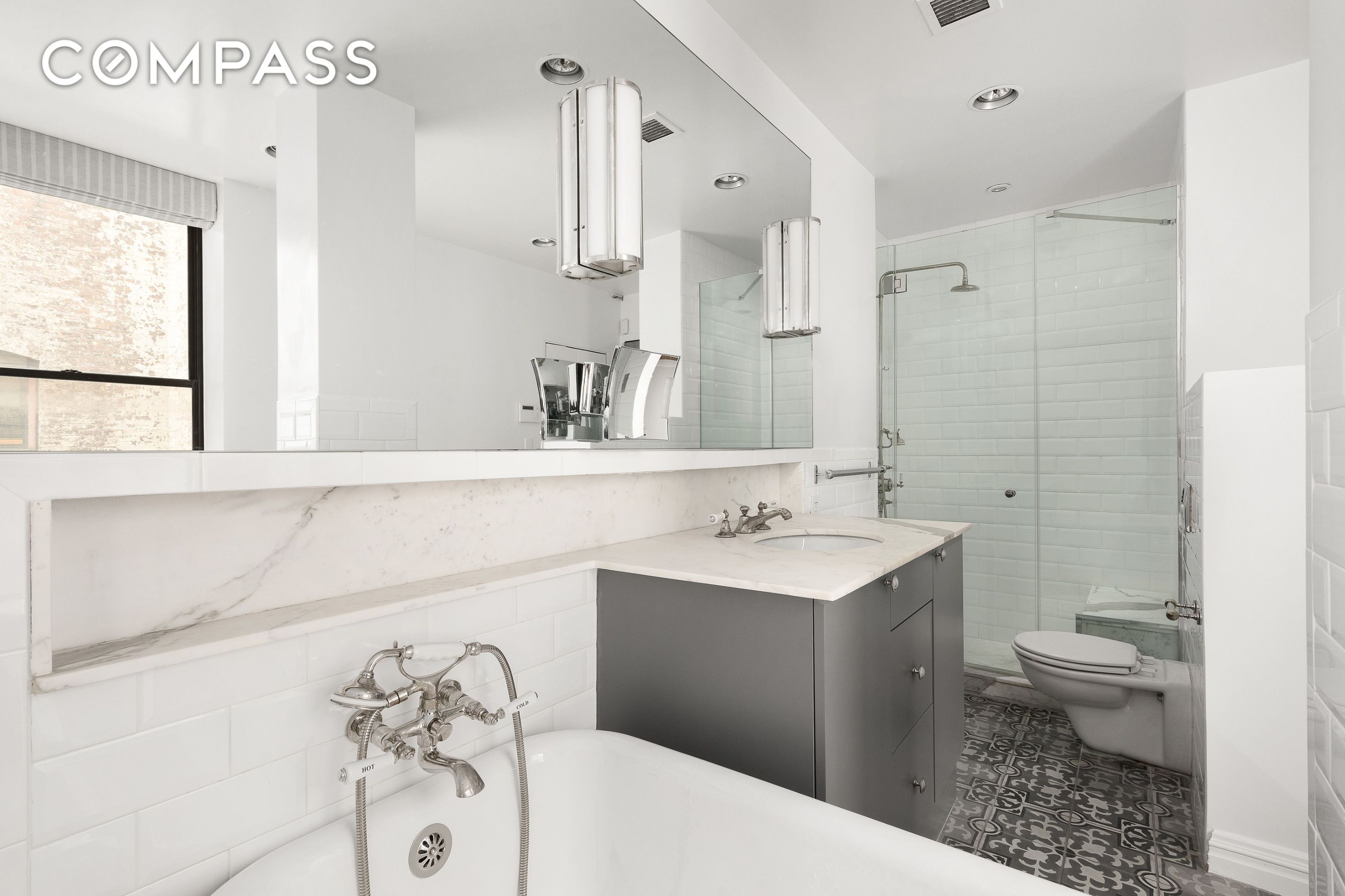 #10 photo, 104 W 70th Street, マンハッタン Upper West Side , NY 10023