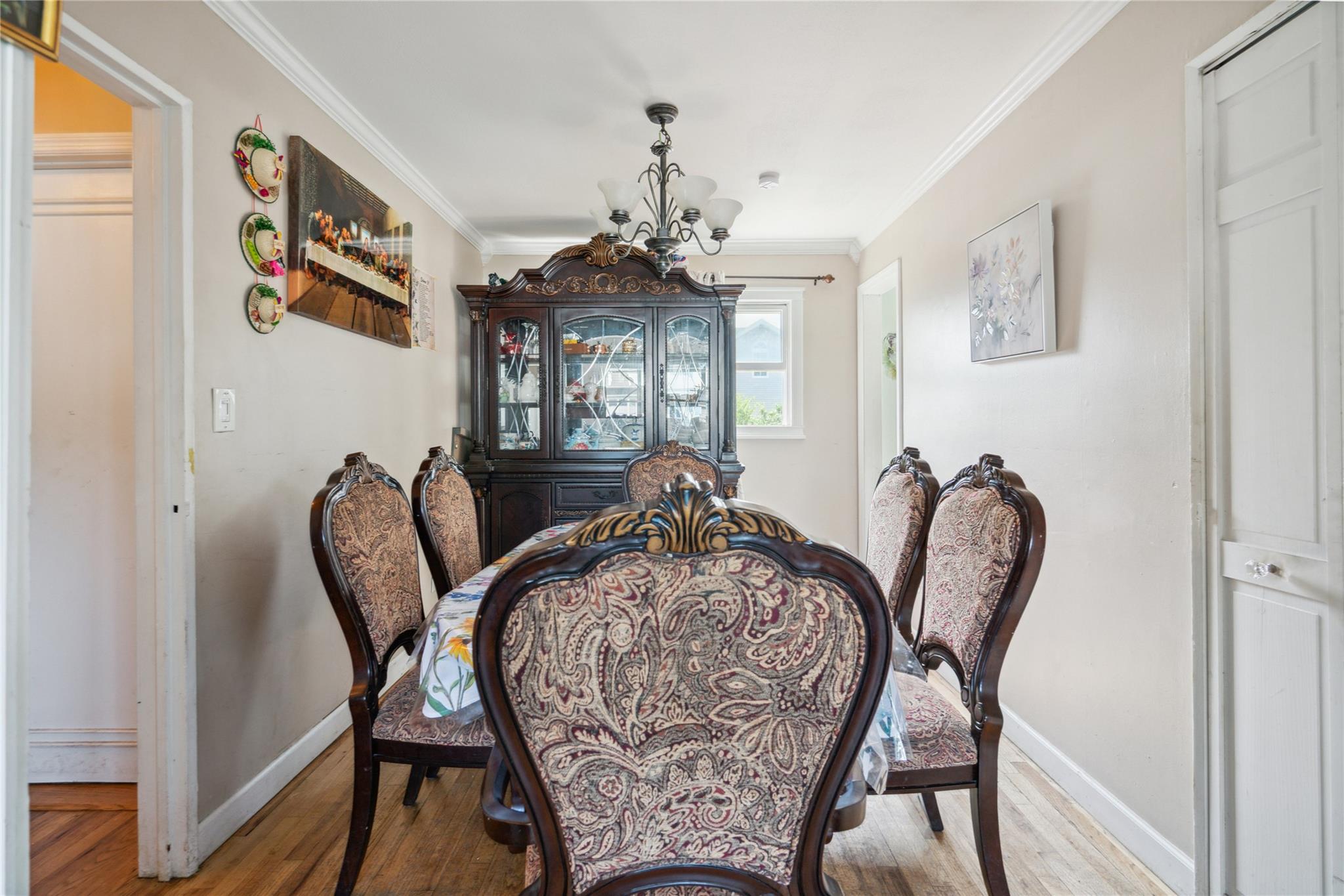 #10 photo, 117 Ocean Avenue, Massapequa Park , NY 11762