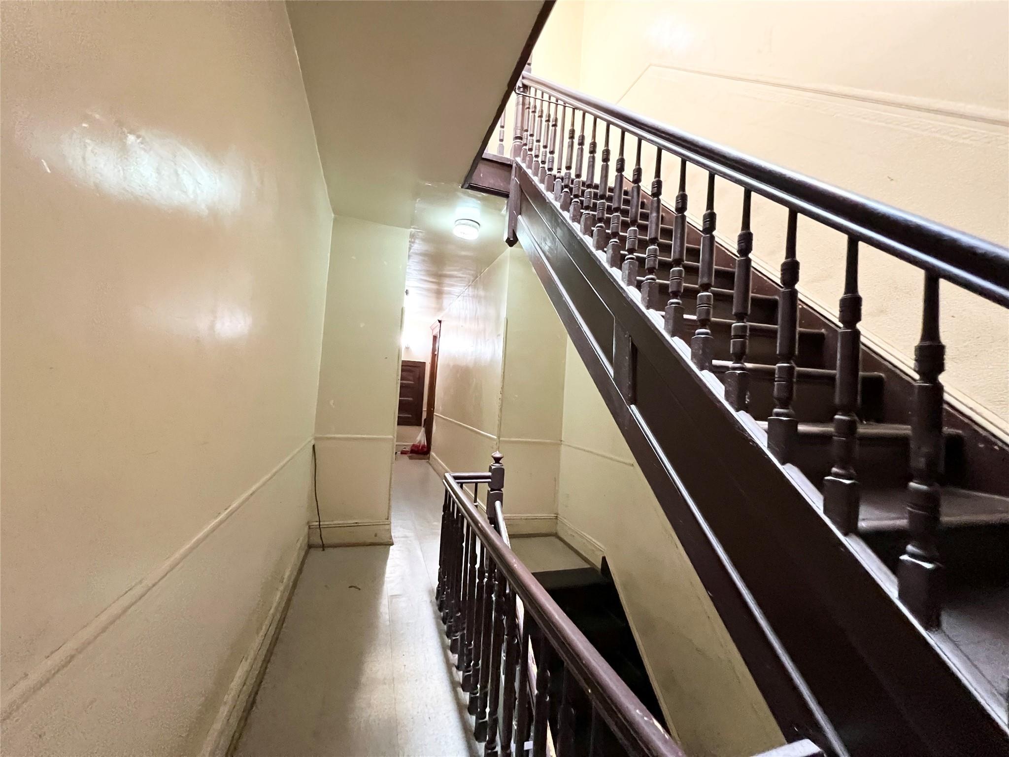 #3 photo, 63-08 Forest Avenue, クイーンズ区 Ridgewood , NY 11385