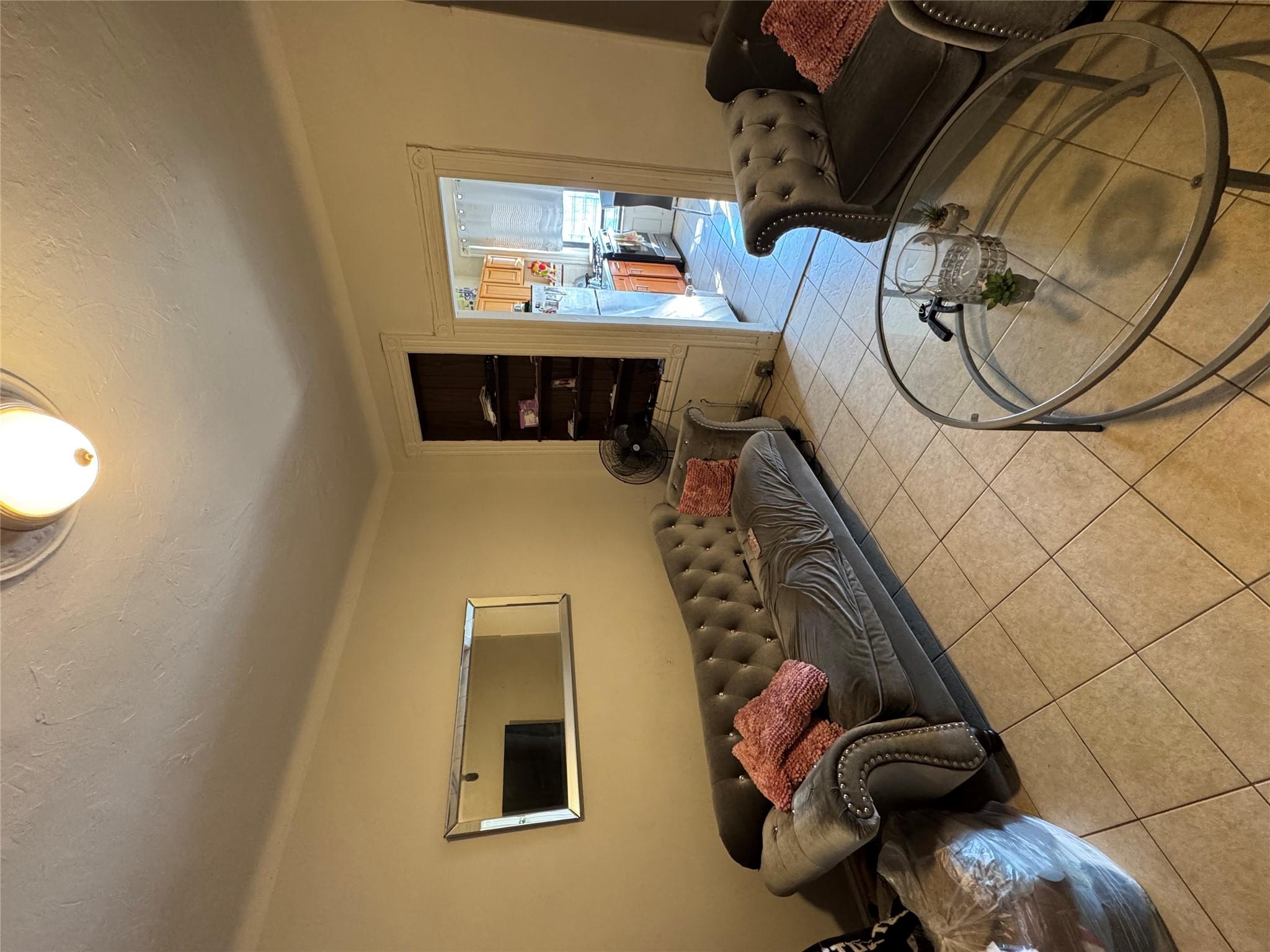 #8 photo, 63-08 Forest Avenue, クイーンズ区 Ridgewood , NY 11385