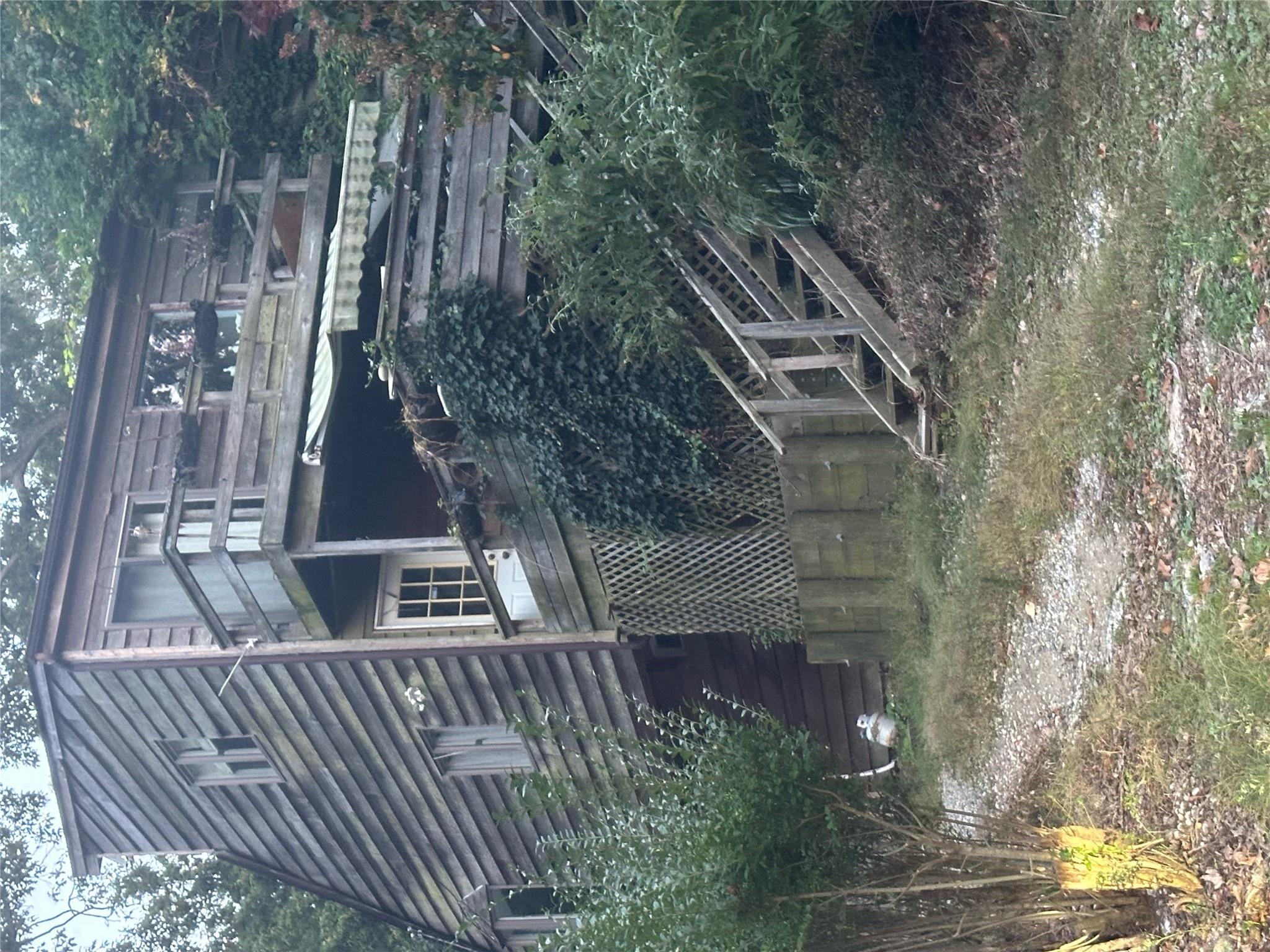 #3 photo, 90 Landing Road, 東長島 Miller Place , NY 11764