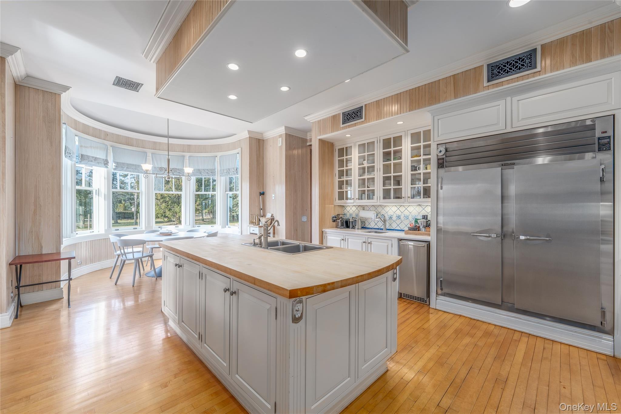 #14 photo, 6133 Sound Avenue, サフォーク郡 Riverhead , NY 11901