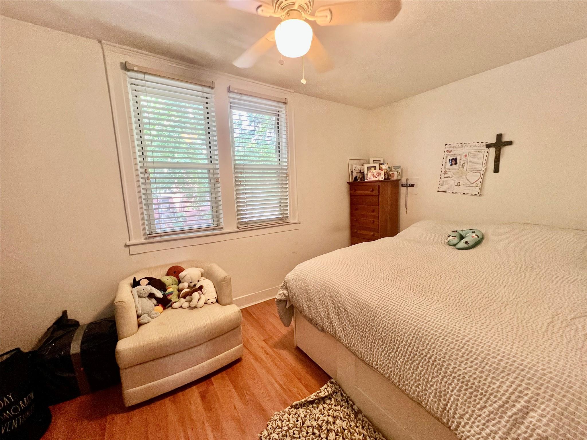 #10 photo, 22-26 74 Street, クイーンズ区 East Elmhurst , NY 11370