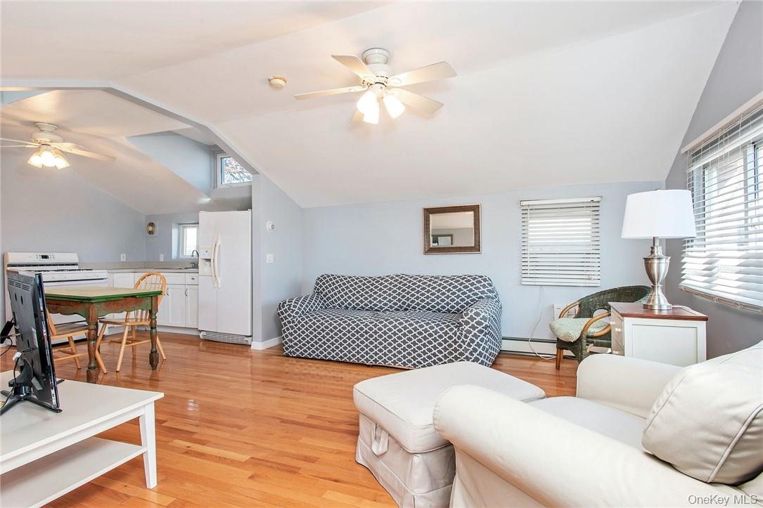 #3 photo, 25 B Edgewater Park, ブロンクス区 Bronx , NY 10465