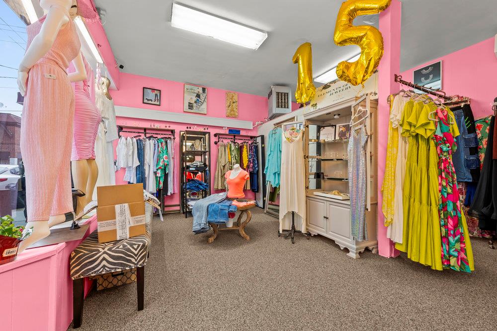 #8 photo, 120 Rockaway Avenue, ナッソー郡 Valley Stream , NY 11580