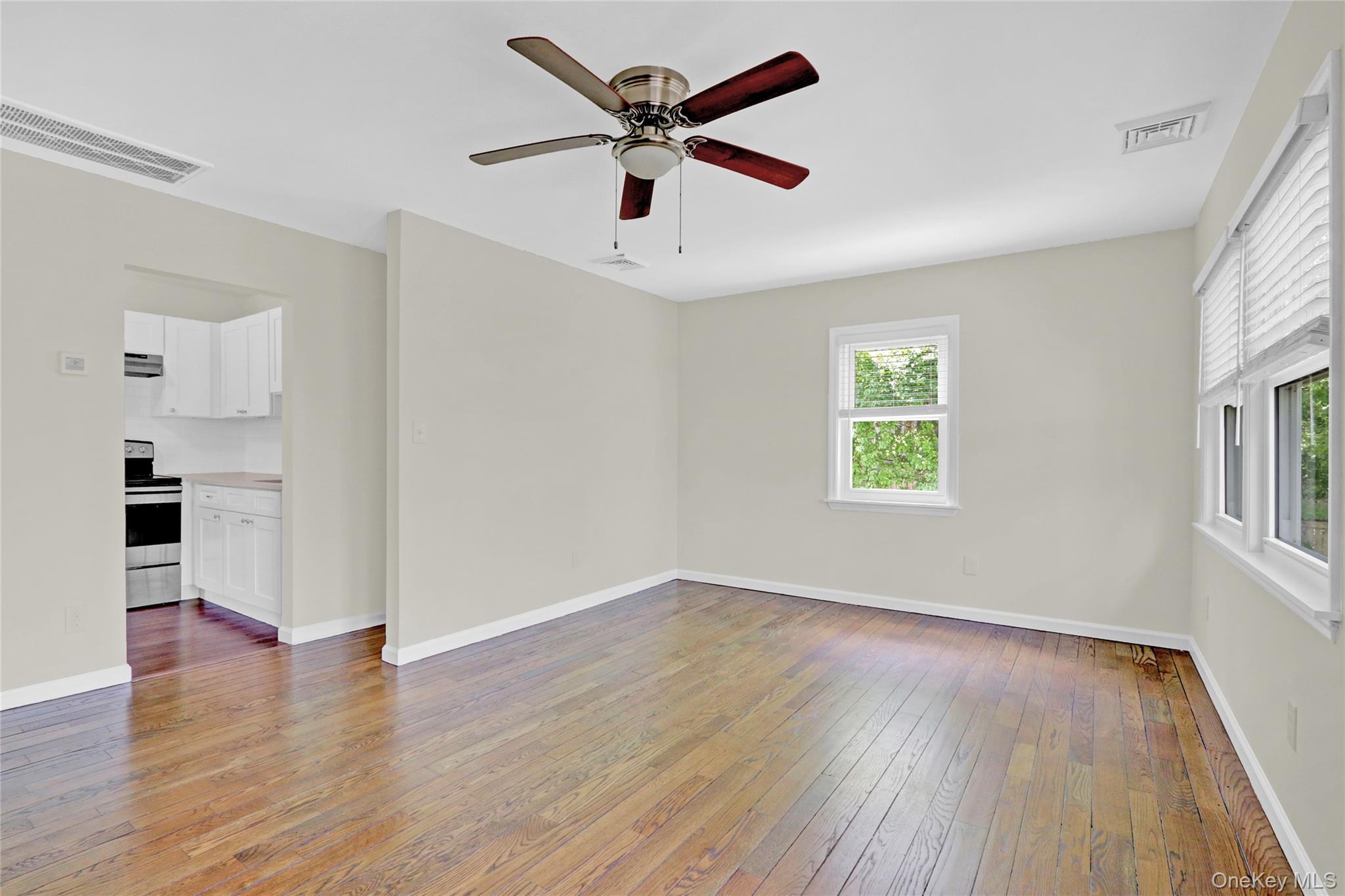 #5 photo, 299 S River Road, サフォーク郡 Calverton , NY 11933