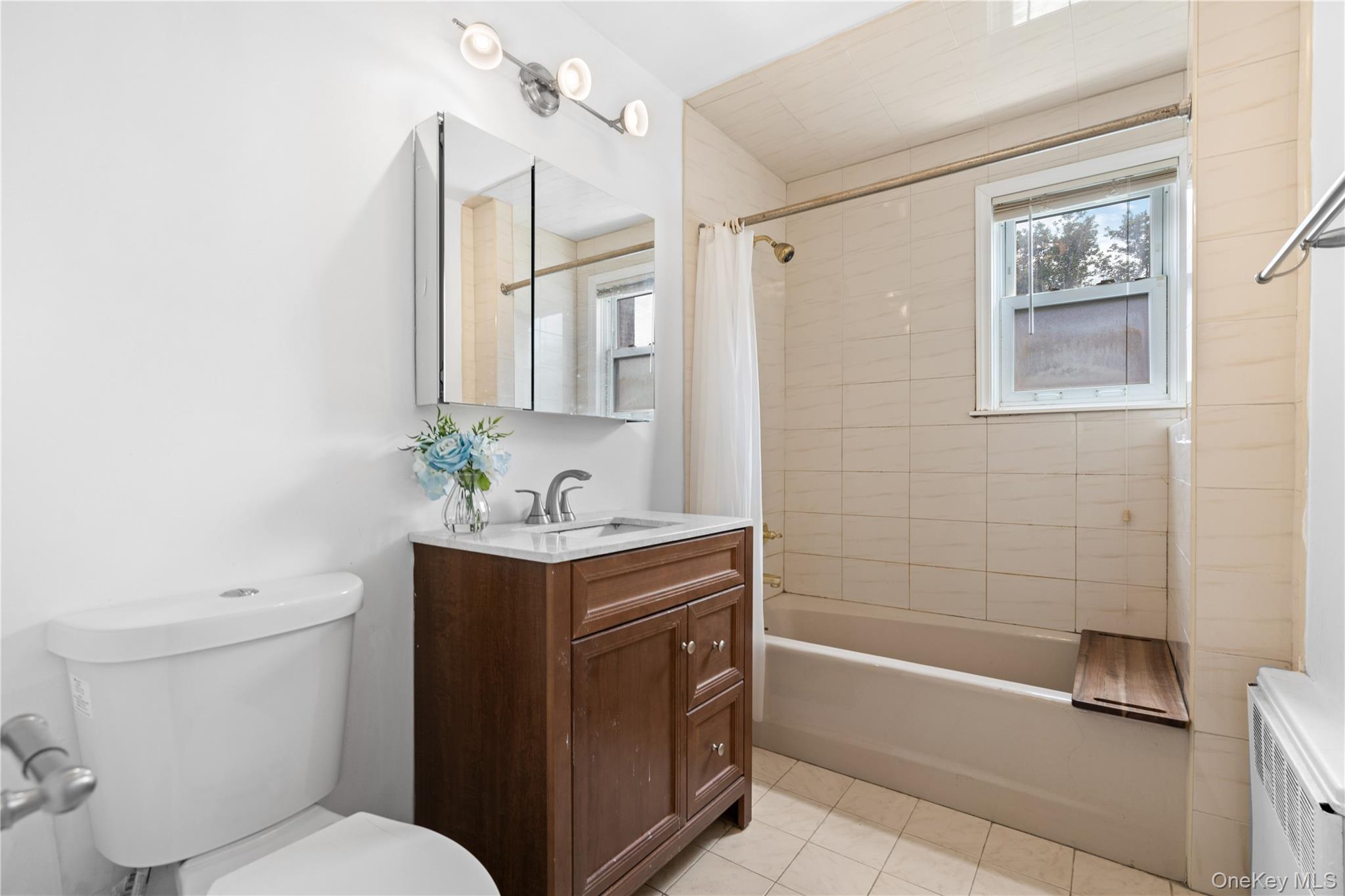 #18 photo, 25-31 Bayside Lane, Flushing , NY 11358