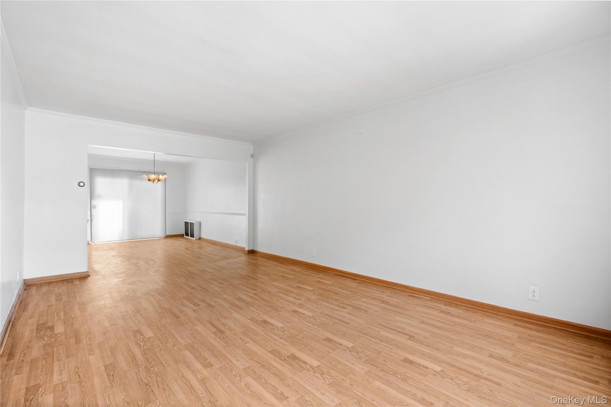 #9 photo, 25-31 Bayside Lane, Flushing , NY 11358