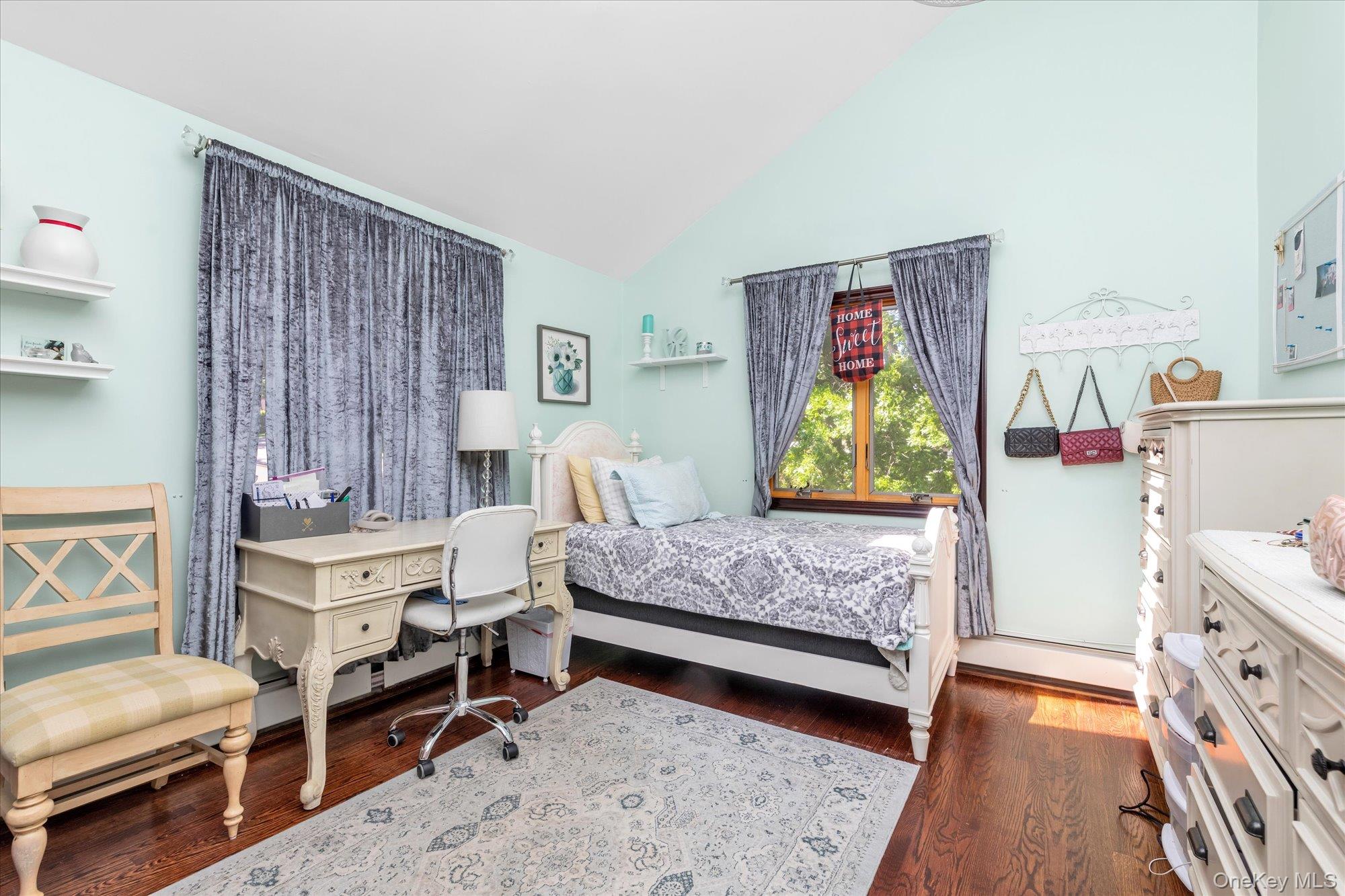 #12 photo, 41-27 Orient Avenue, クイーンズ区 Douglaston , NY 11363