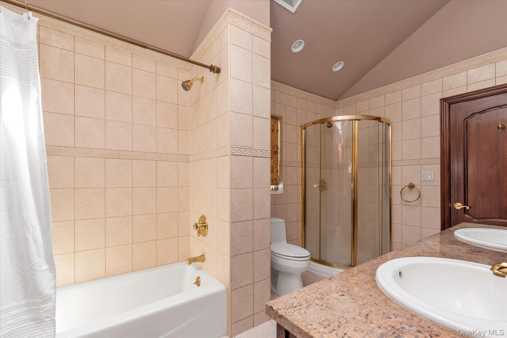 #15 photo, 41-27 Orient Avenue, クイーンズ区 Douglaston , NY 11363