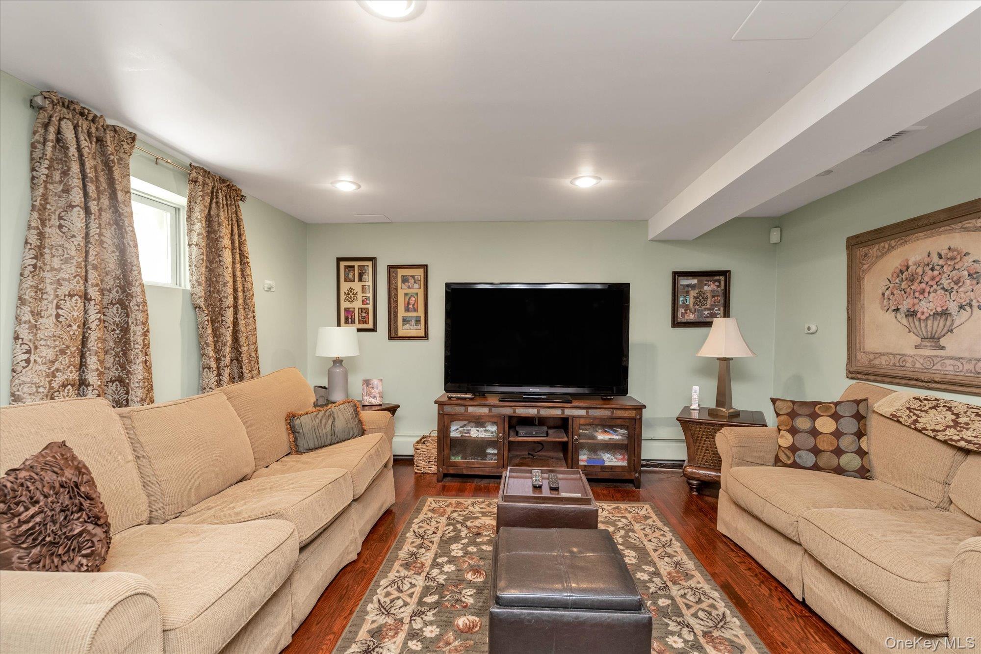 #16 photo, 41-27 Orient Avenue, クイーンズ区 Douglaston , NY 11363