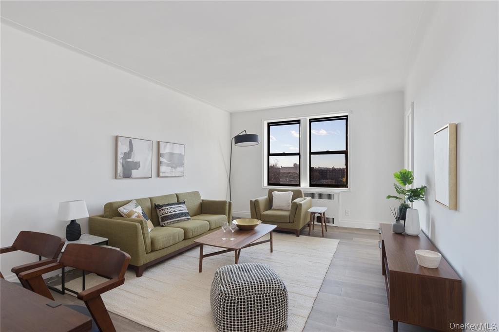 #2 photo, 4035 Ithaca Street, クイーンズ区 Elmhurst , NY 11373