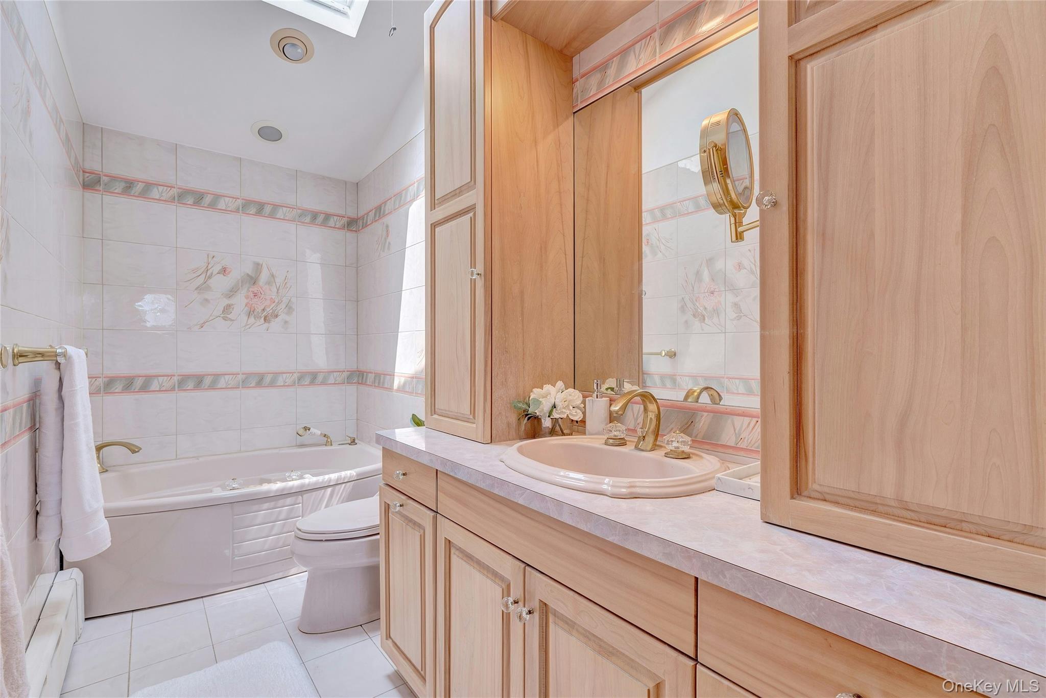 #15 photo, 48 Crows Nest Drive, 롱 아일랜드 Baiting Hollow , NY 11901