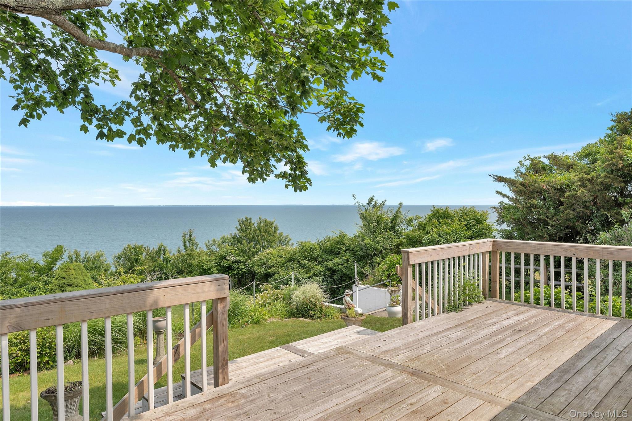 #2 photo, 48 Crows Nest Drive, 롱 아일랜드 Baiting Hollow , NY 11901