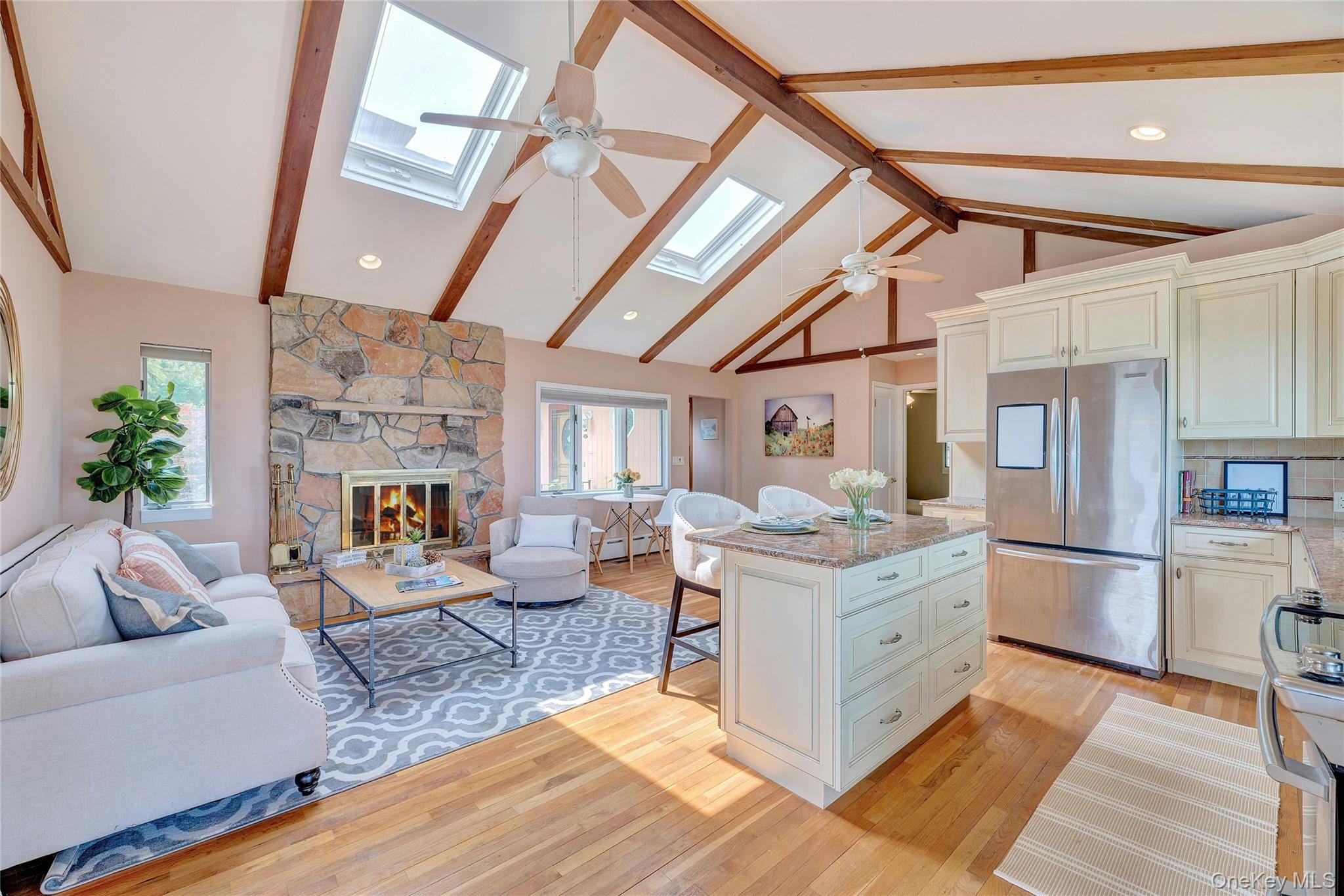 #8 photo, 48 Crows Nest Drive, 롱 아일랜드 Baiting Hollow , NY 11901