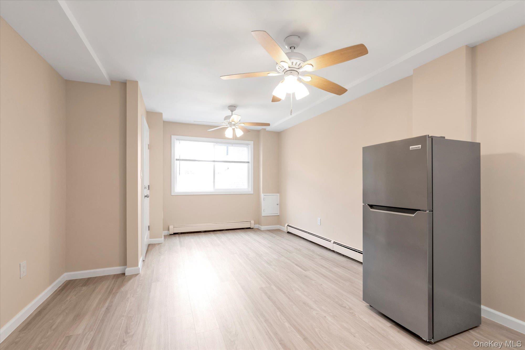 #3 photo, 93-24 243rd Street, クイーンズ区 Bellerose , NY 11426