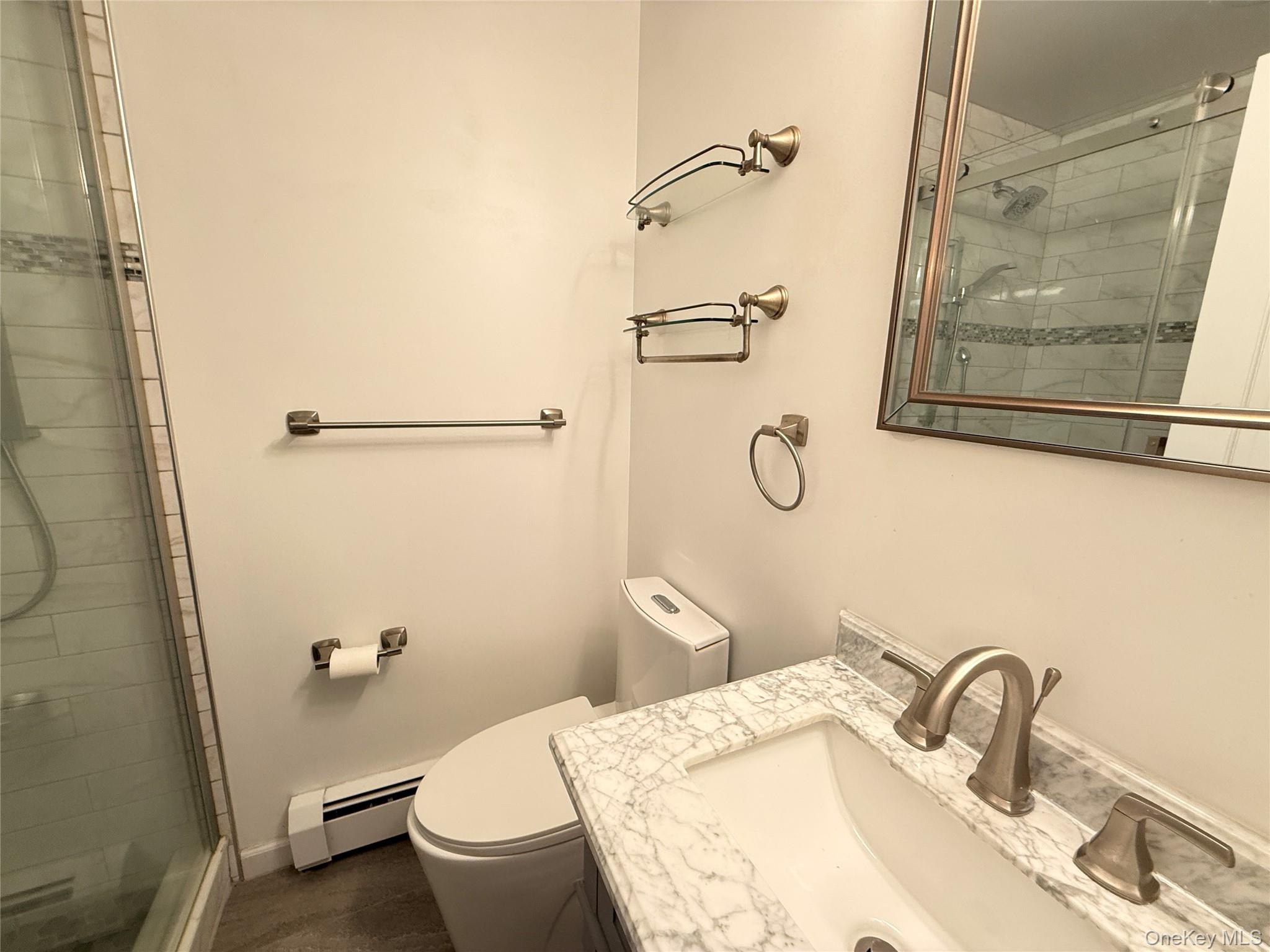 #9 photo, 93-24 243rd Street, クイーンズ区 Bellerose , NY 11426