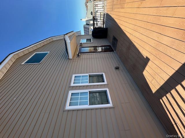 #12 photo, 884 Beach Street, サフォーク郡 Lindenhurst , NY 11757