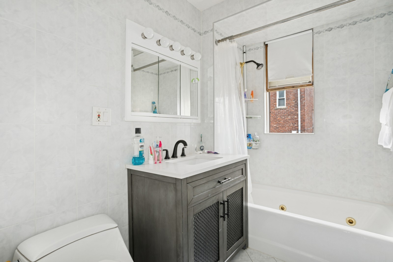 #8 photo, 9952 FORT HAMILTON Parkway, 布鲁克林 Fort Hamilton , NY 11209